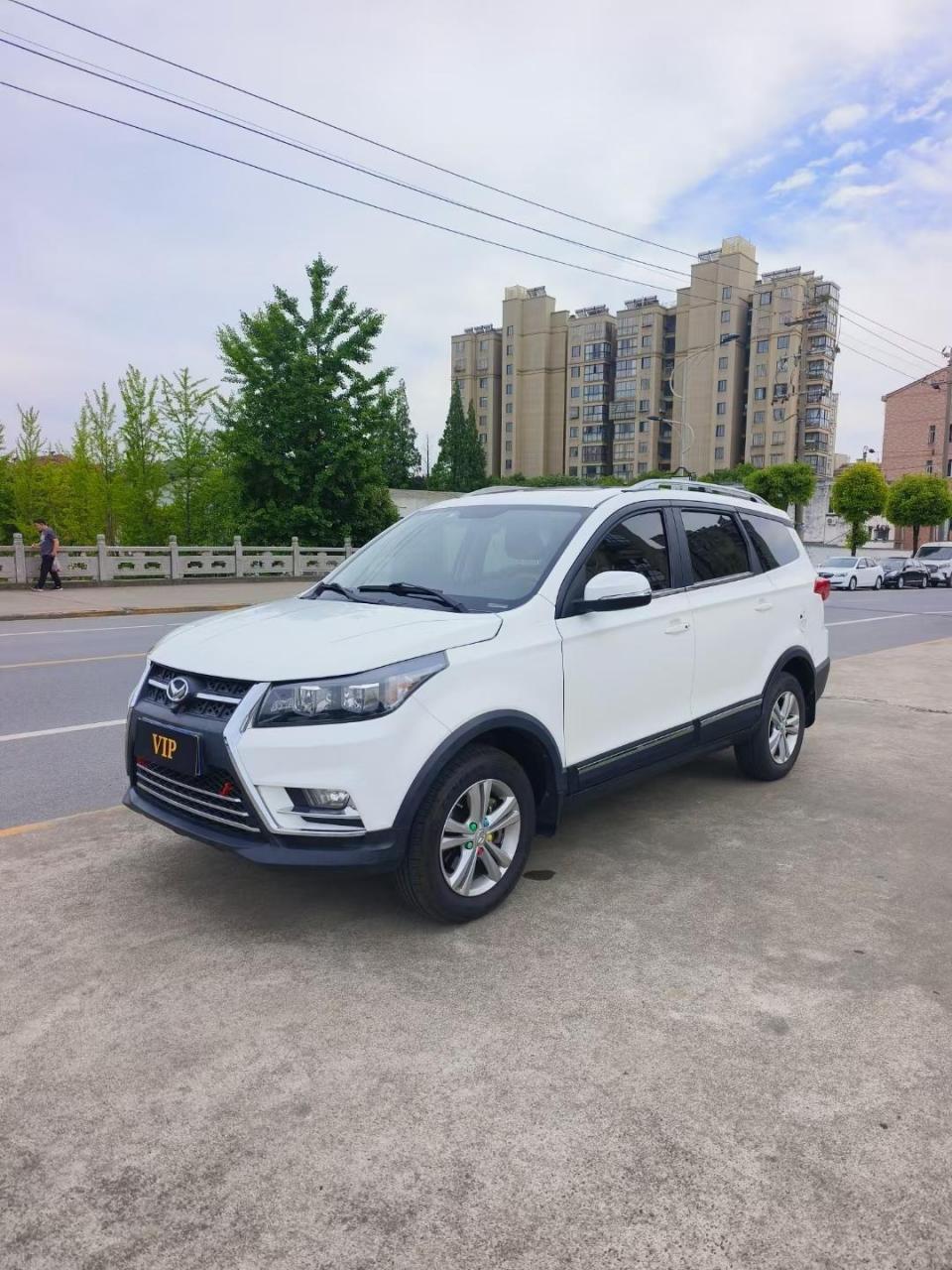2017年十一月上牌北汽幻速s3l ,七座suv ,车况精品原版,4万多公里