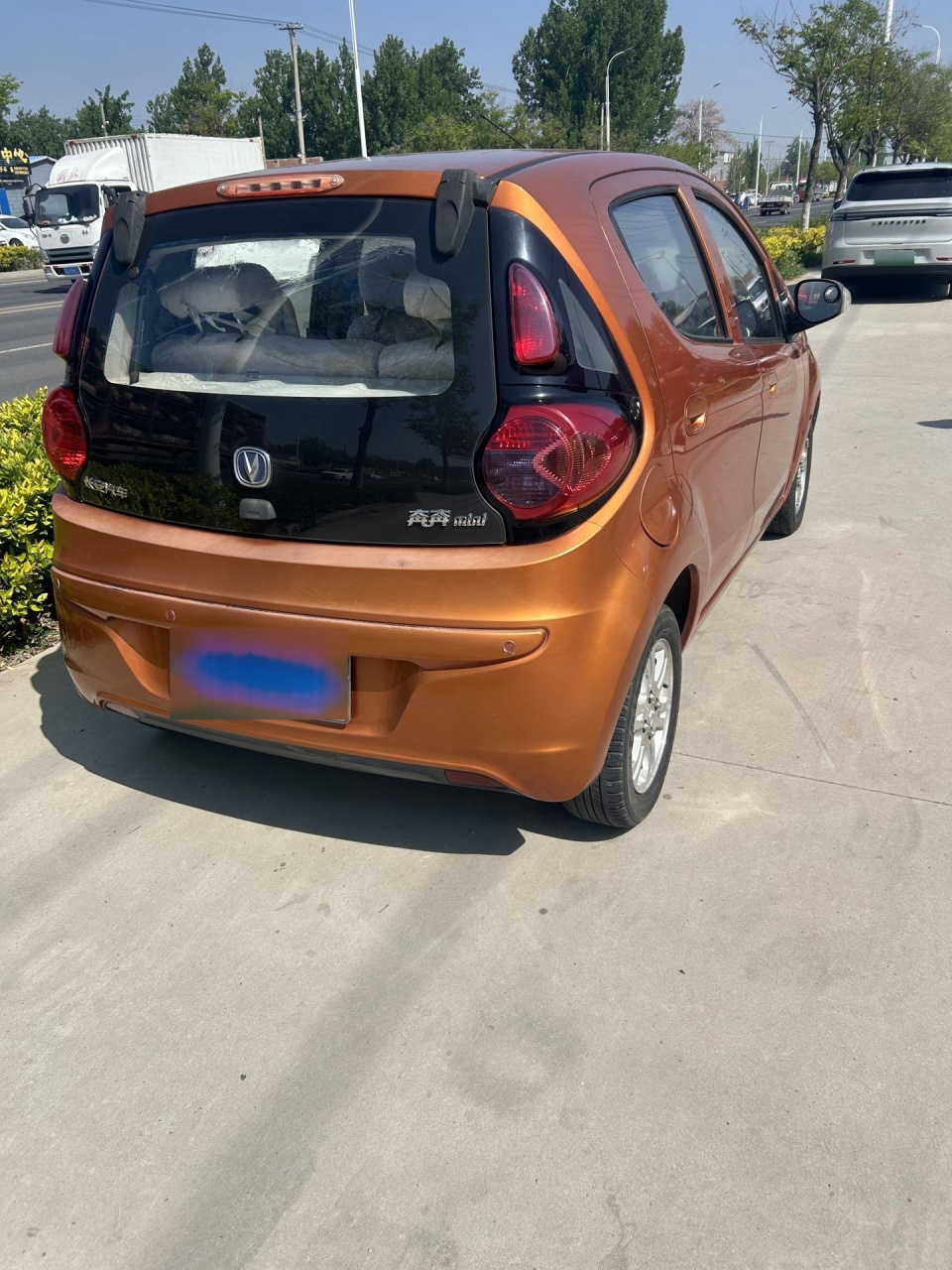 14年奔奔迷你,原版无事故,保险到八月,内饰零磨损,价格不高几千元