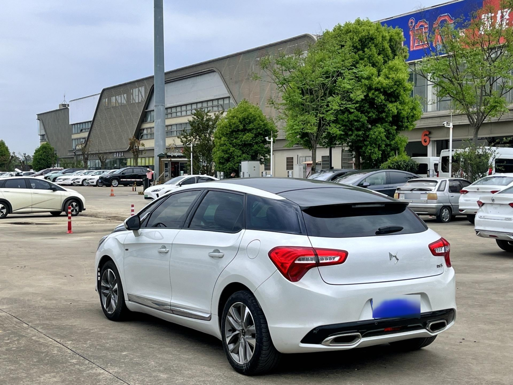 法国女神ds5 雪铁龙高端品牌ds5,法文意思:女神,1.