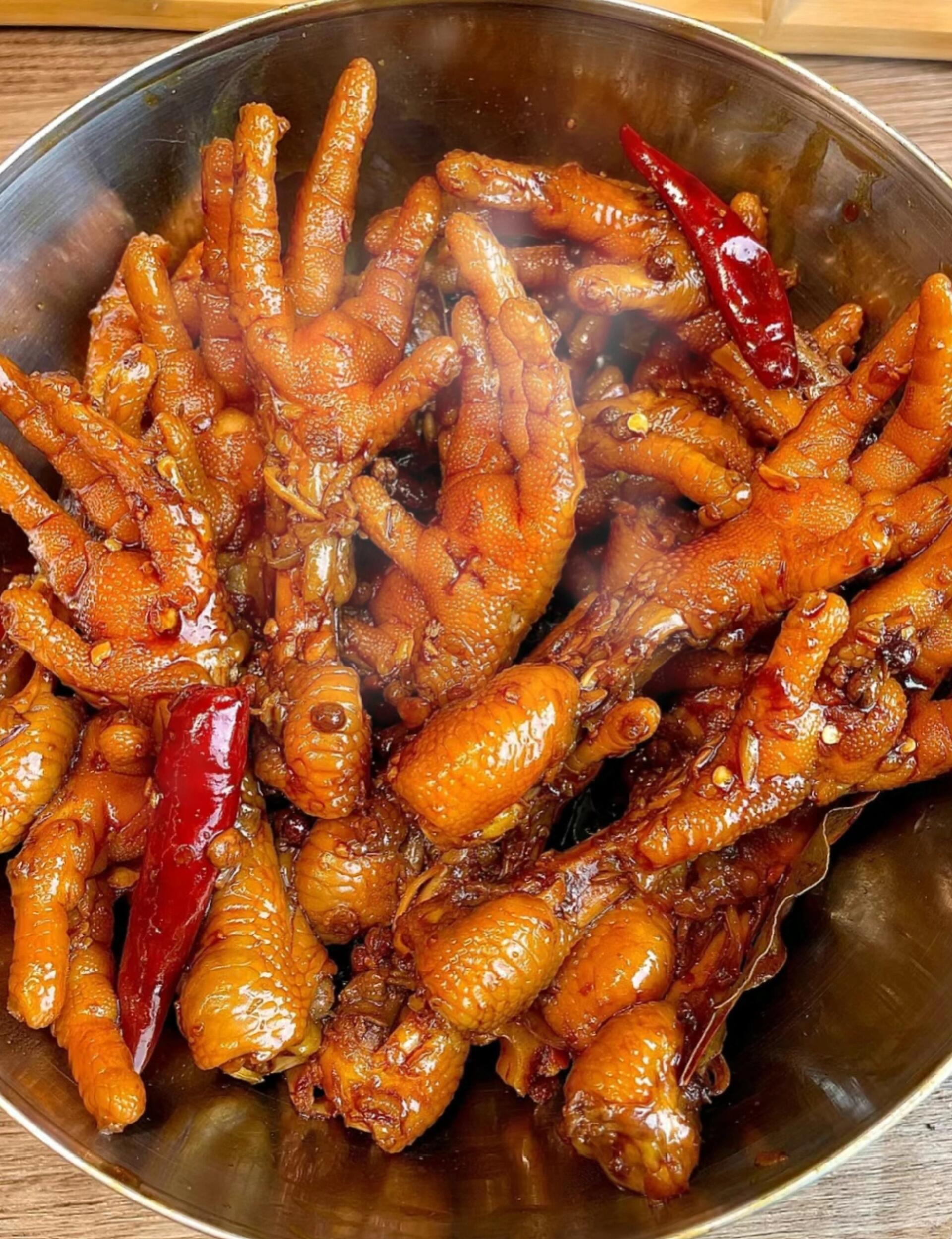 鸡爪控的福音,卤出天际的绝味鸡爪99 97大家好,我是你们可爱的