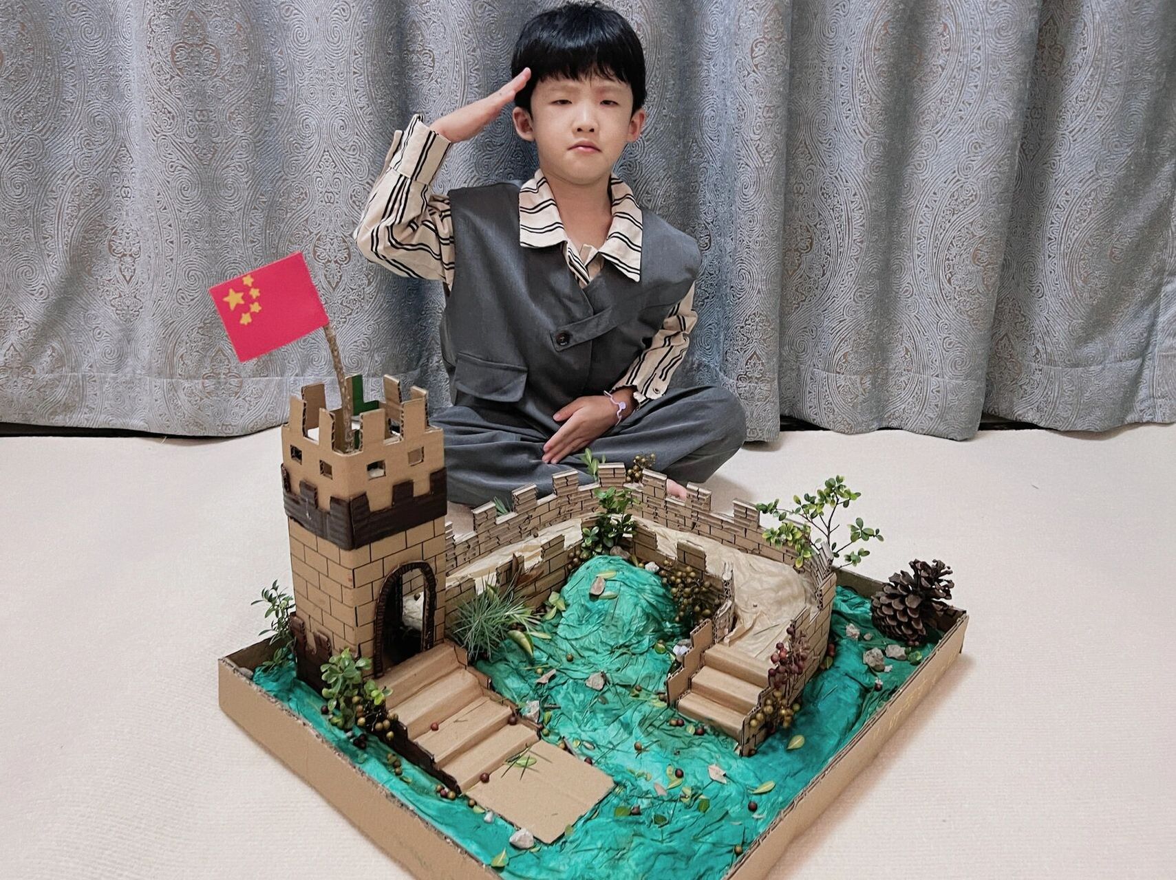 国庆节9899|幼儿园手工作品 万里长城 材料有限  作品略粗糙