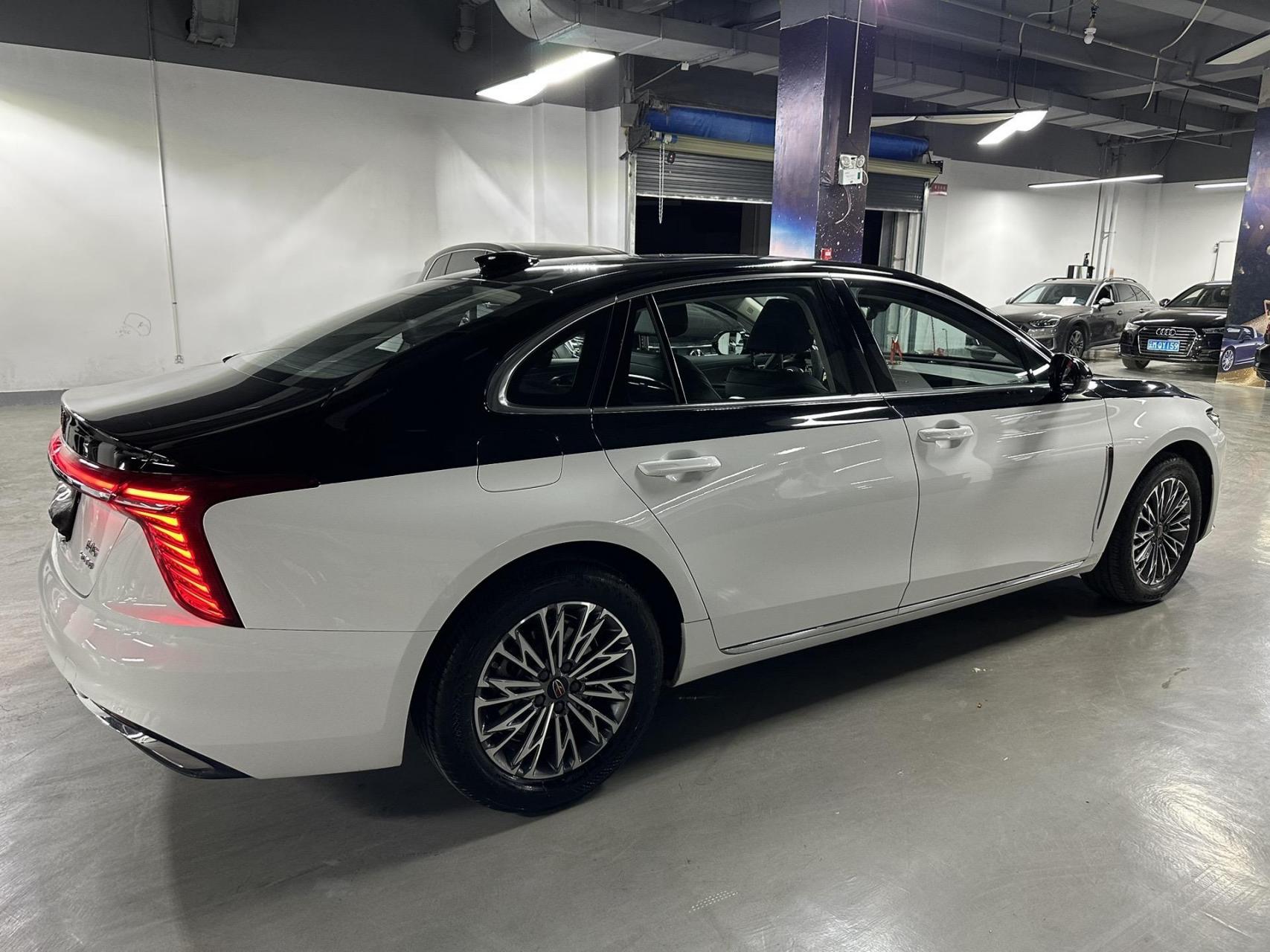 98万 2024年红旗h5,自动2.