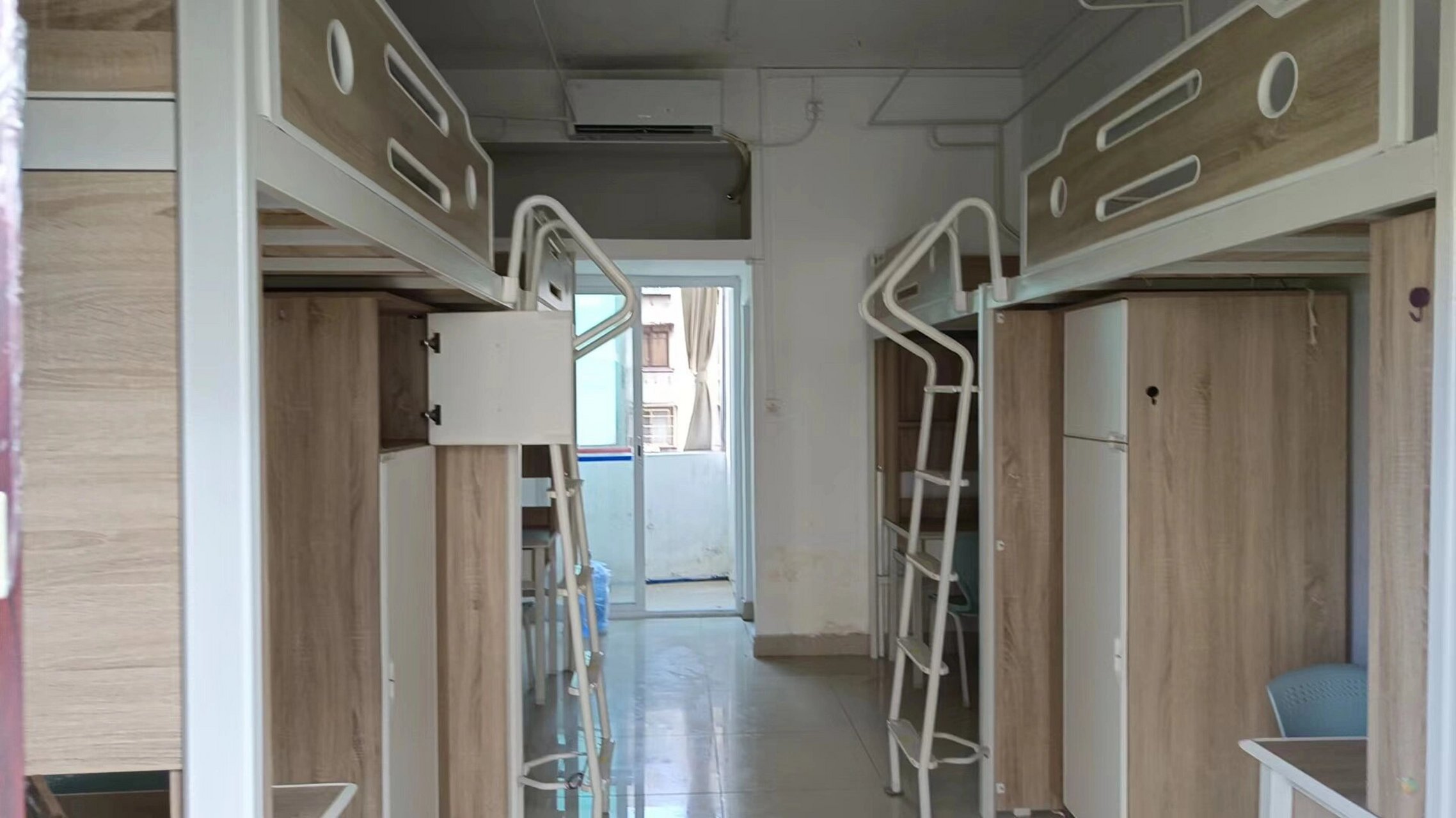 广州大学桂花岗住宿实景～ 终于入住学校宿舍啦～ 这跟我之前在上搜到