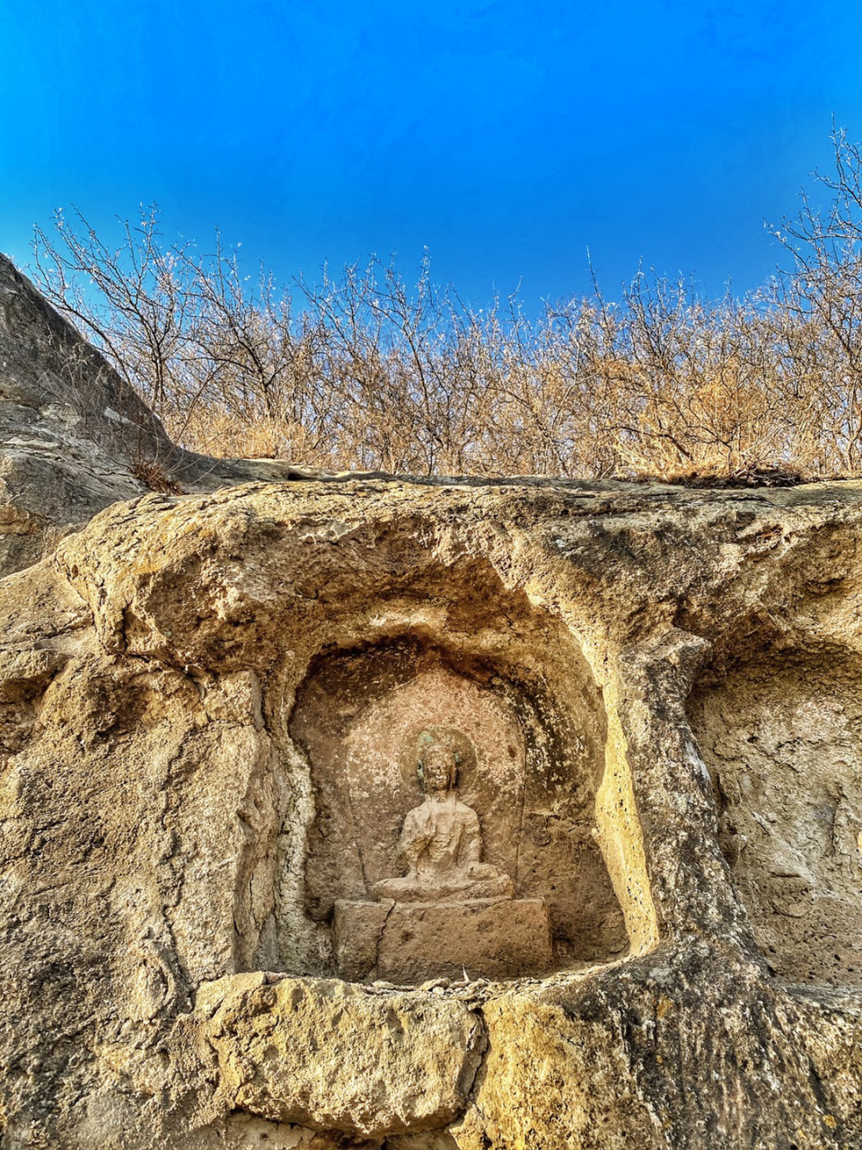 万佛堂石窟 北魏的石窟, 一千五百多年的风华残存, 再瑰丽也抵挡不住