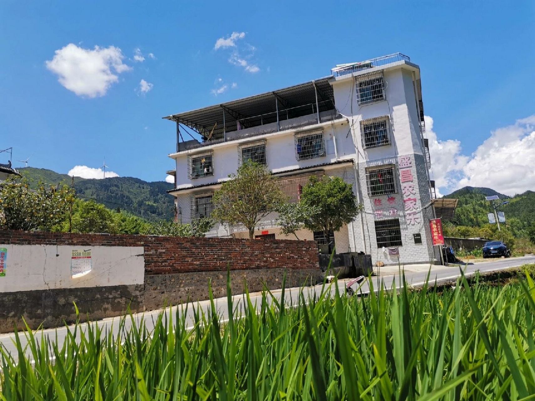 桂东县大洞村盛昌农家乐避暑点      夏天避暑胜地欢迎大家来避暑