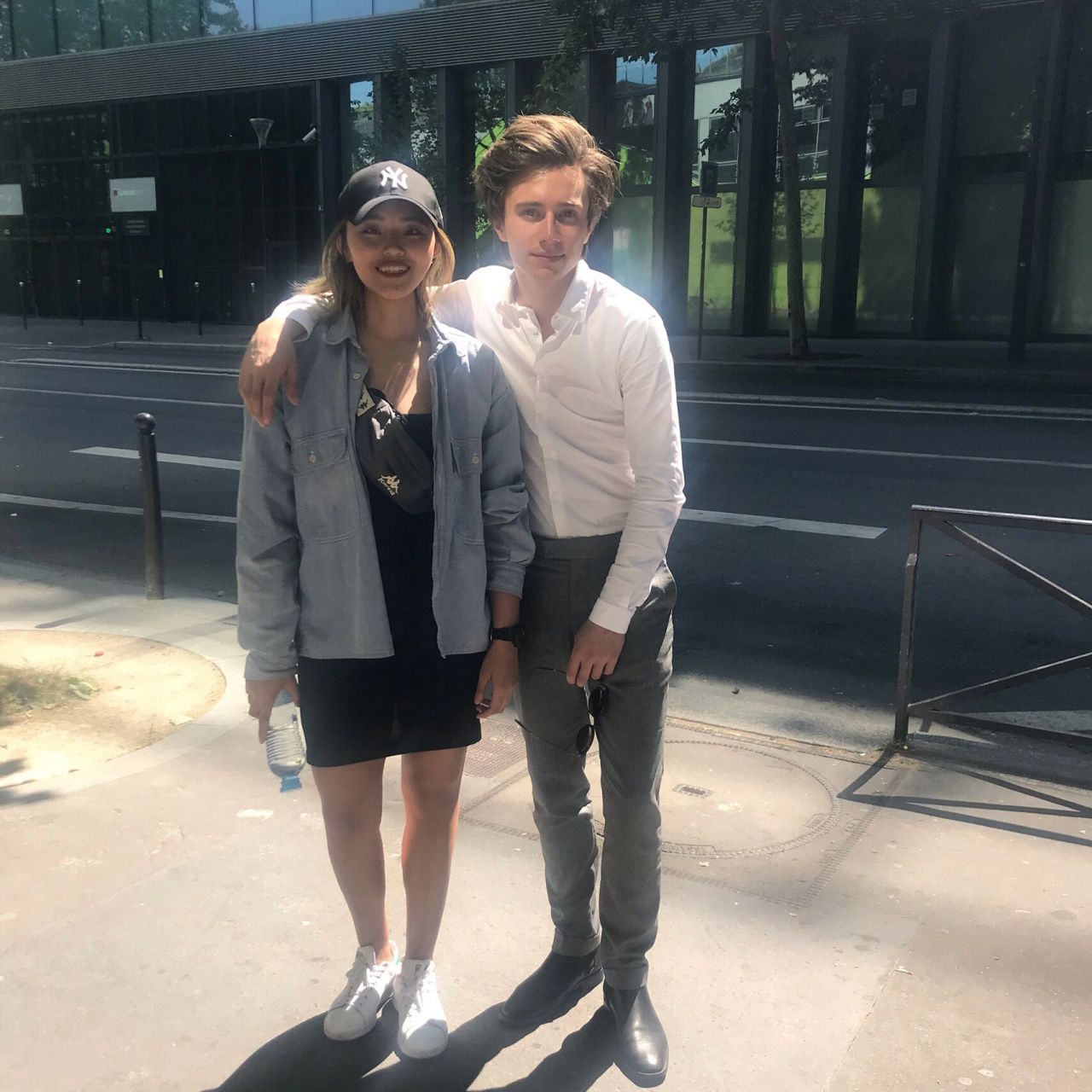 偶遇马老师 刚才海边遇见了maxence 马老师 翻出了19年和axel的照片