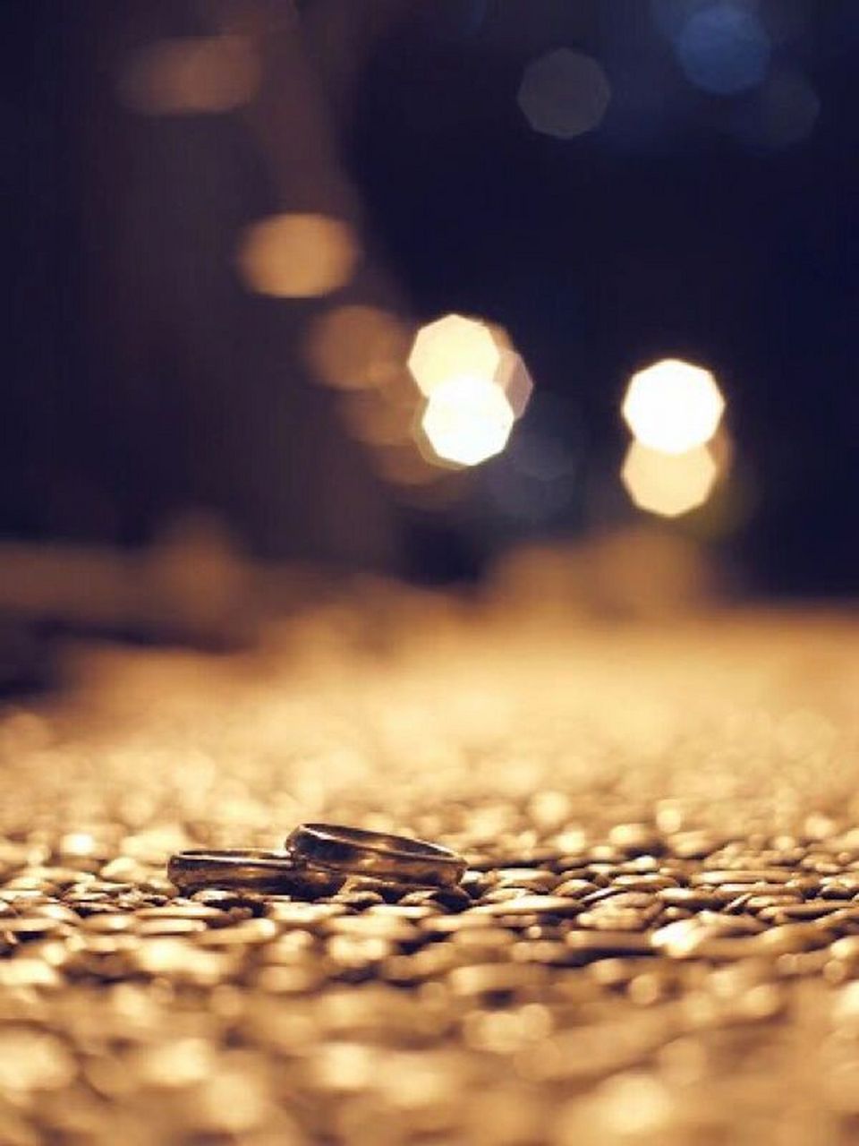 辛丑日 辛丑: 日坐偏印/食神/比肩 辛丑,白玉生辉日,丑中藏干己,癸,辛