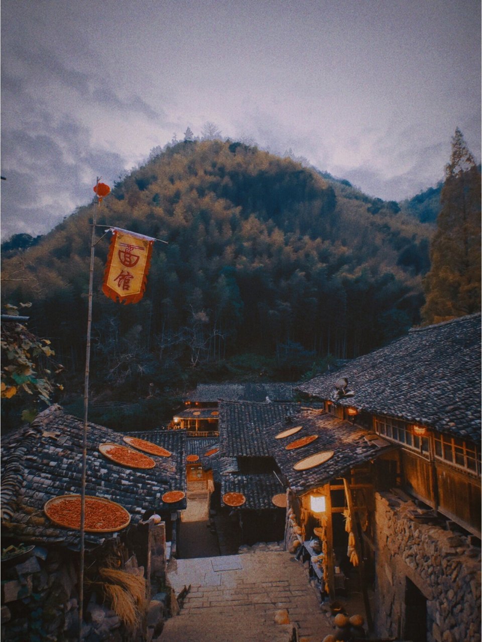 永嘉林坑古村晒秋 上周六一觉醒来发现天气好好,便下定决心要去一下