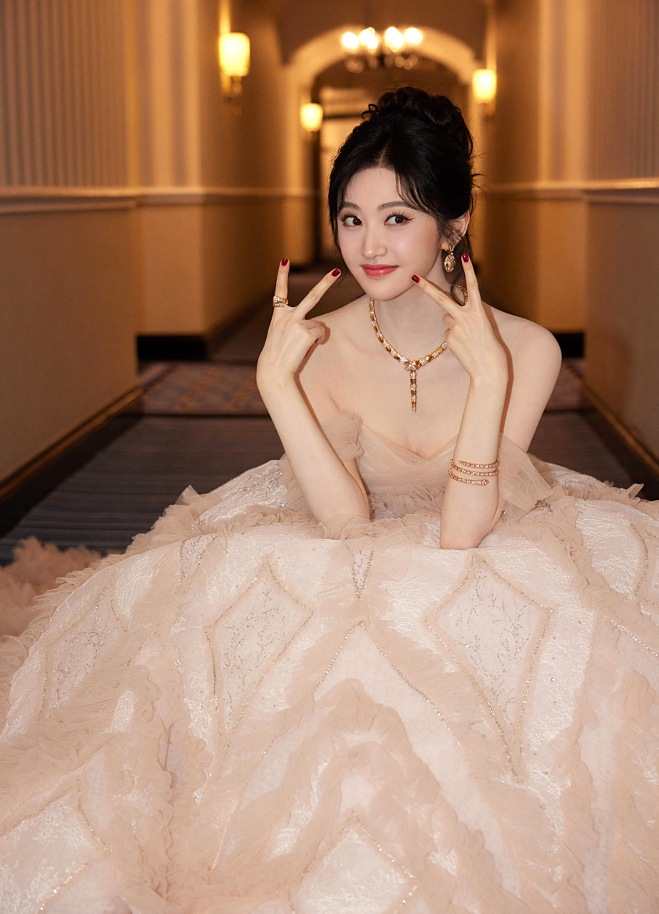 景甜超话 7815#腾讯视频星光大赏#  记录sweet老板可爱的瞬间景甜