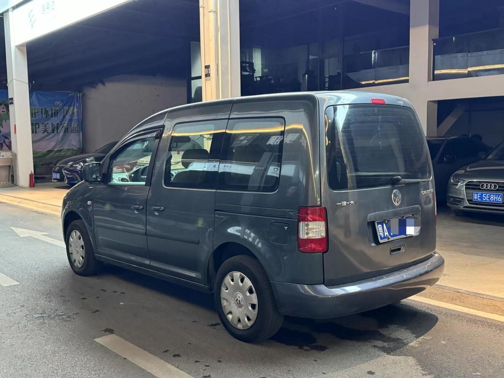 大众 开迪(柴油)柴油大众开迪,拿下,2006年粤a一手, 车况好的极少