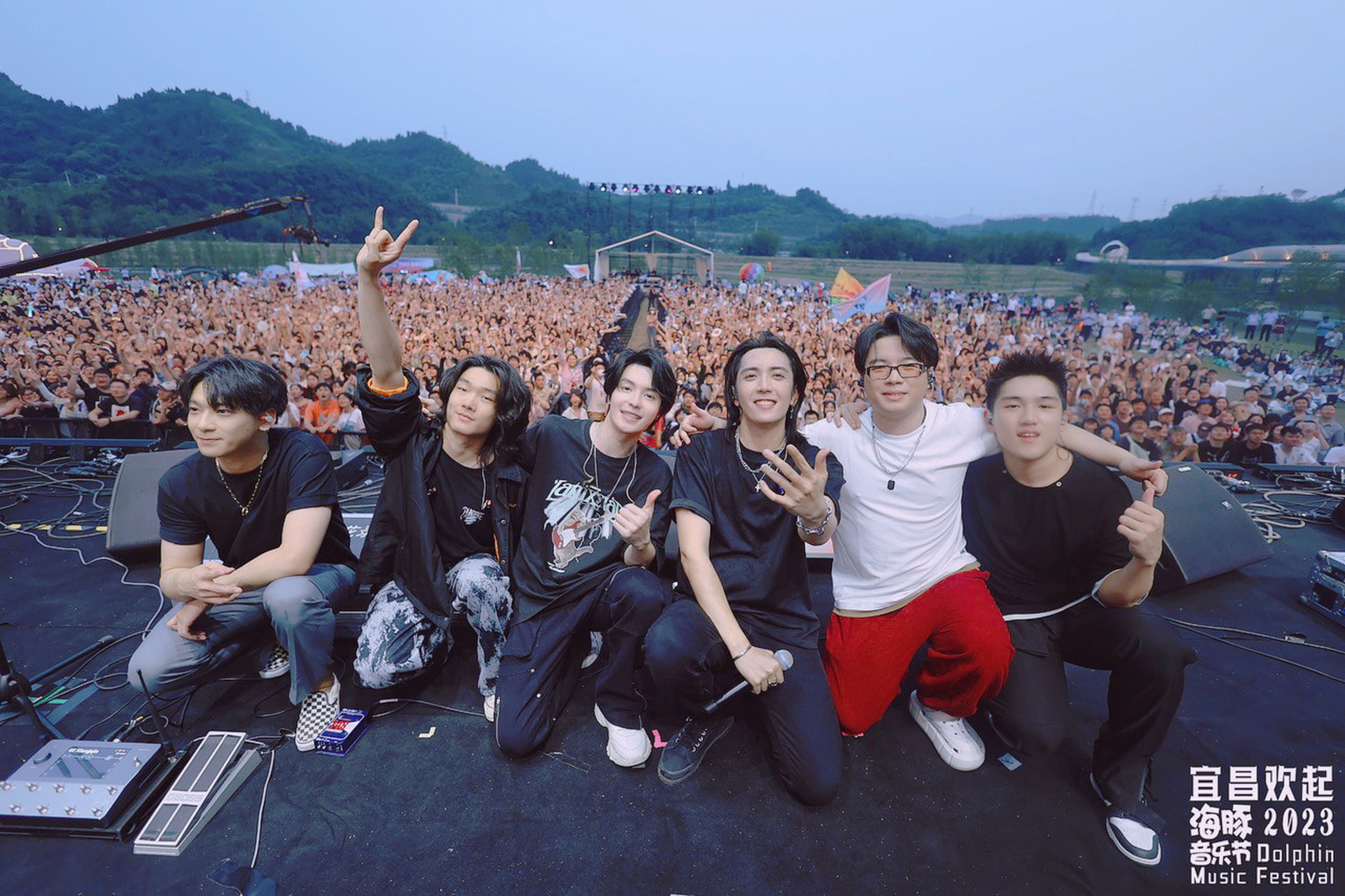宜昌欢起海豚音乐节# 谢谢宜昌!欢起[心]  海豚_音乐节