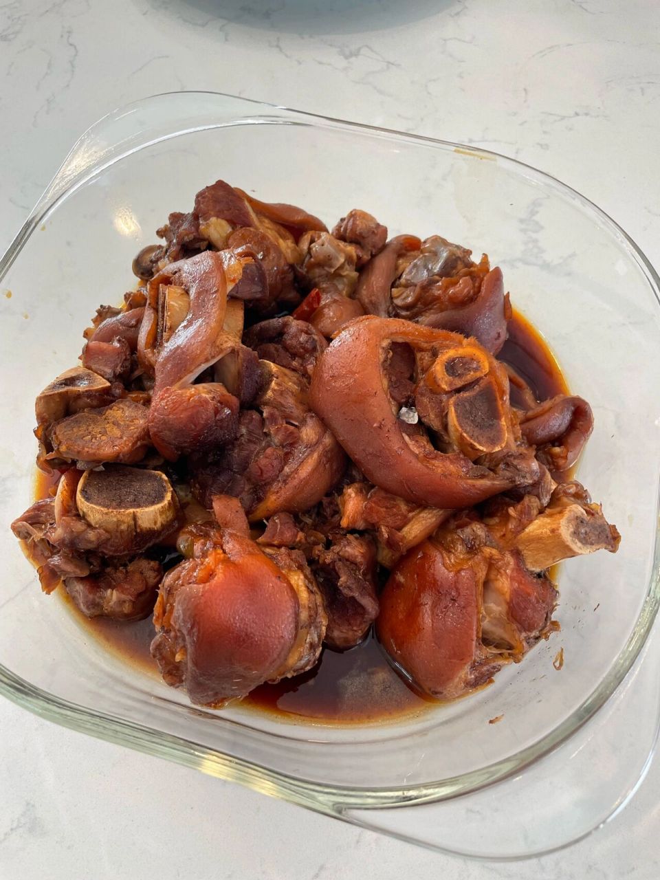 今天学会了做红烧猪肘子|软糯入味又下饭 我有个奇怪的习惯,晚上饿了