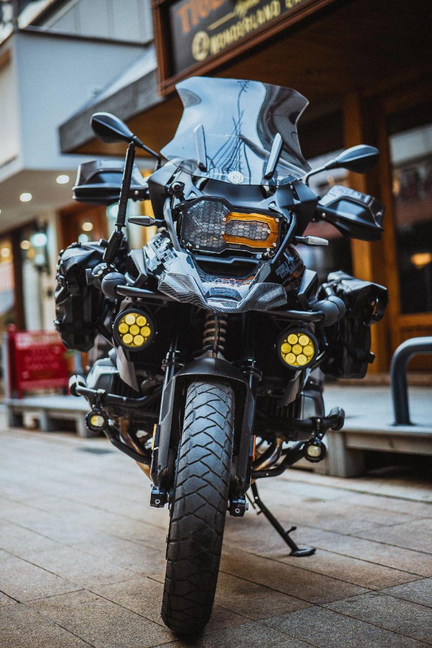 宝马水鸟黑武士.生活要有调性,是你心中的bmw1250gs黑武士吗?