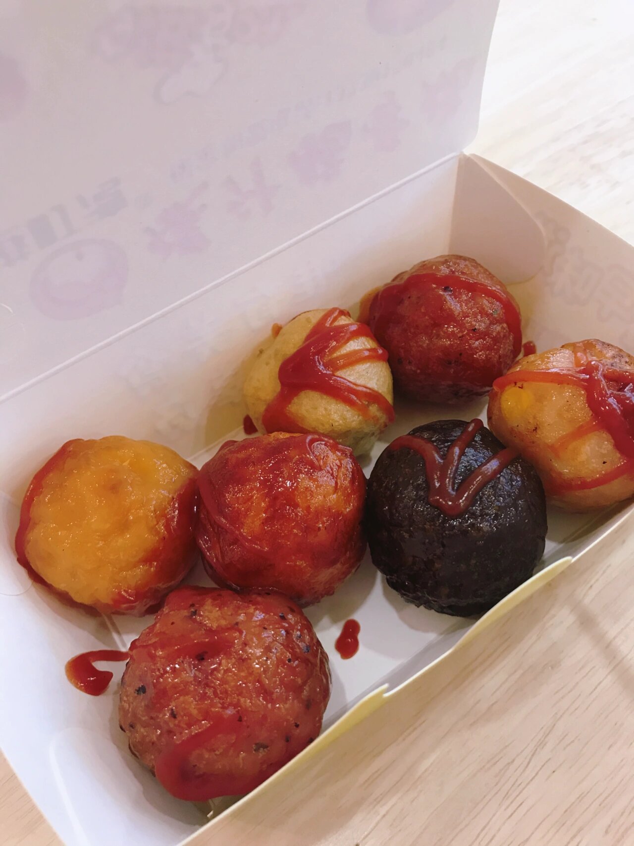 爆汁脆骨烧,微微辣,味道很赞99