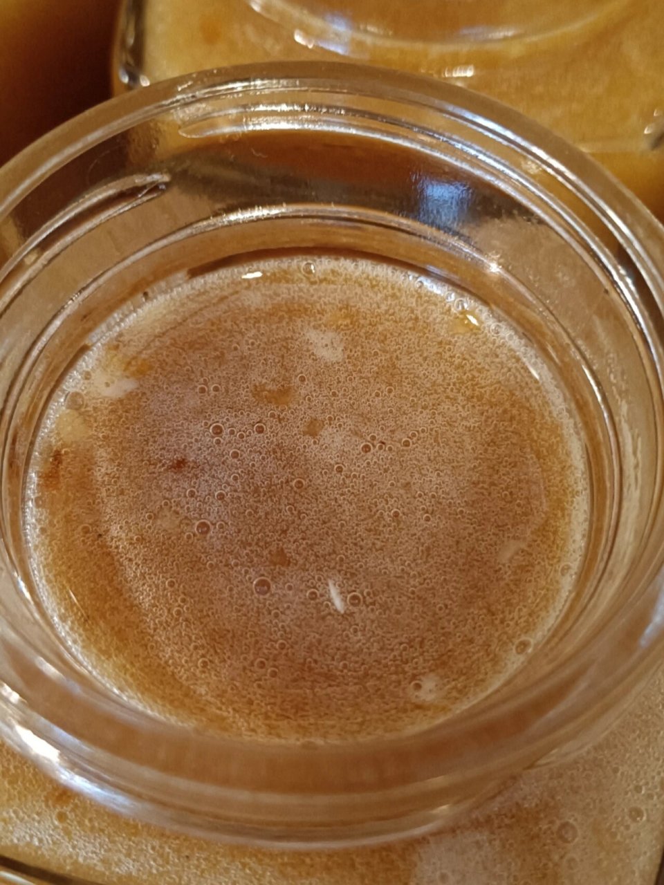 怎么判断蜂蜜水真假图片(怎么判断蜂蜜水真假图片对比)