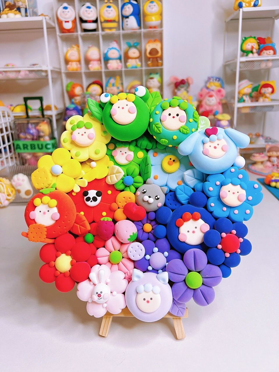 纯手工制作,色彩十分鲜艳,是本小铺一款非常受欢迎的