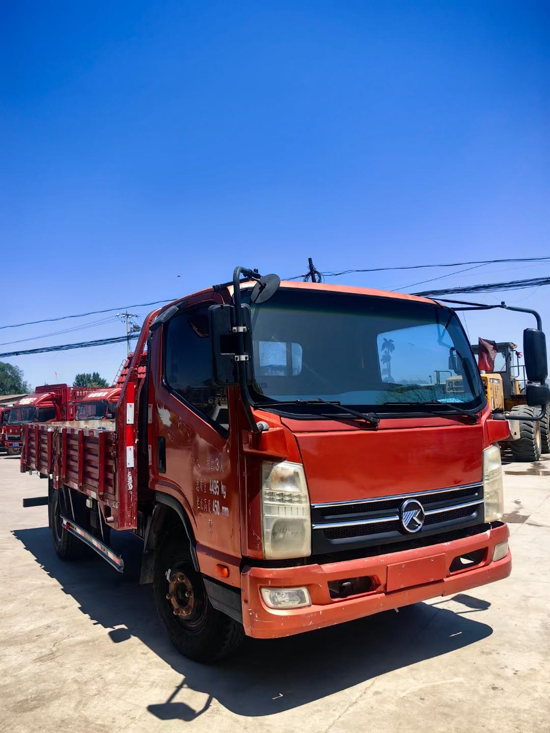 新到17年4月份国五凯马4米2重载版平板!