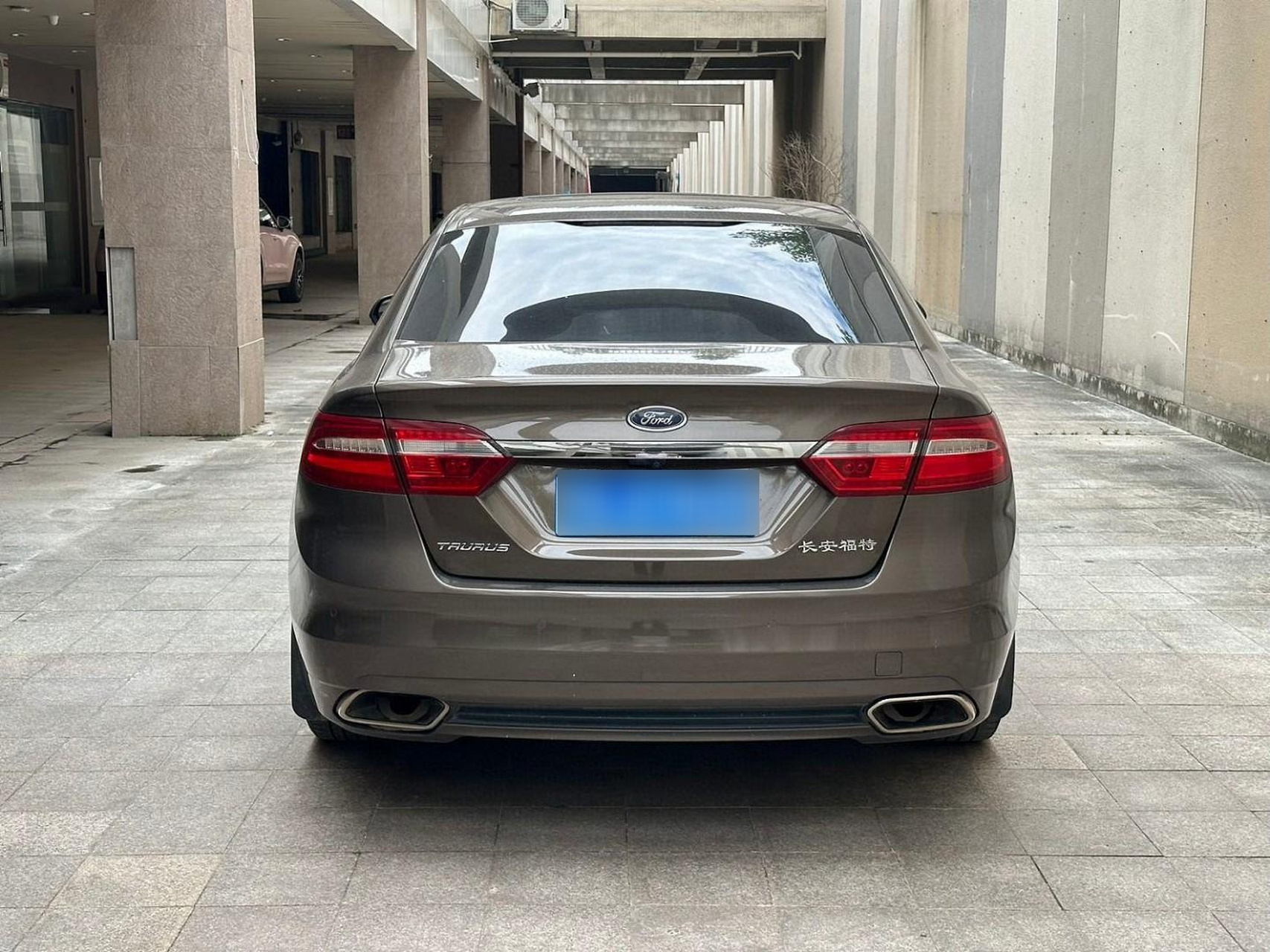 福特2015款金牛座2.0gtdieco. 福特 2015款金牛座 2.