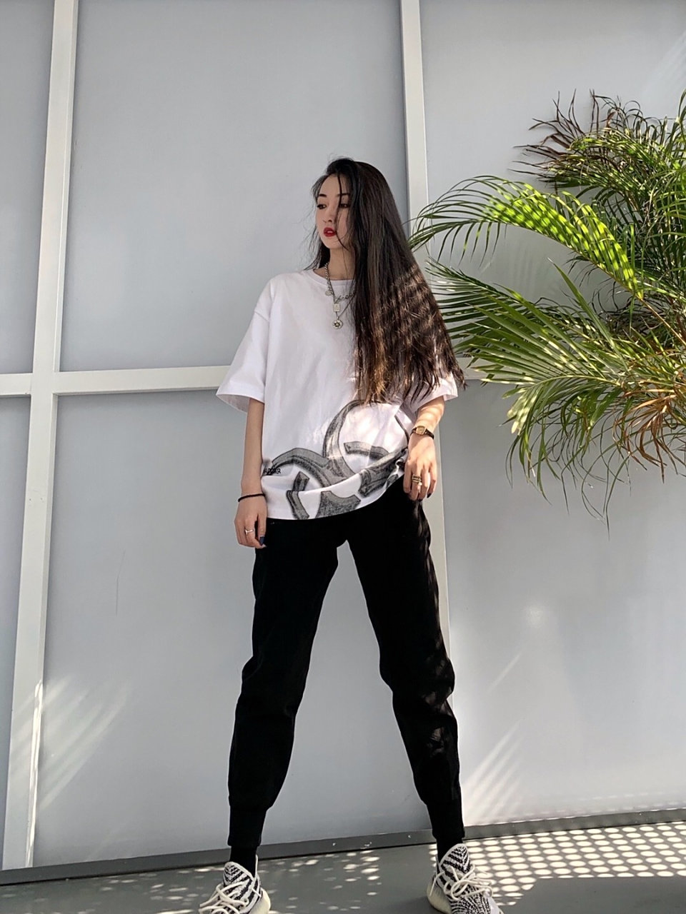 椰子鞋搭配什么裤子好看 92椰子这类的鞋子对于裤子的搭配还是有