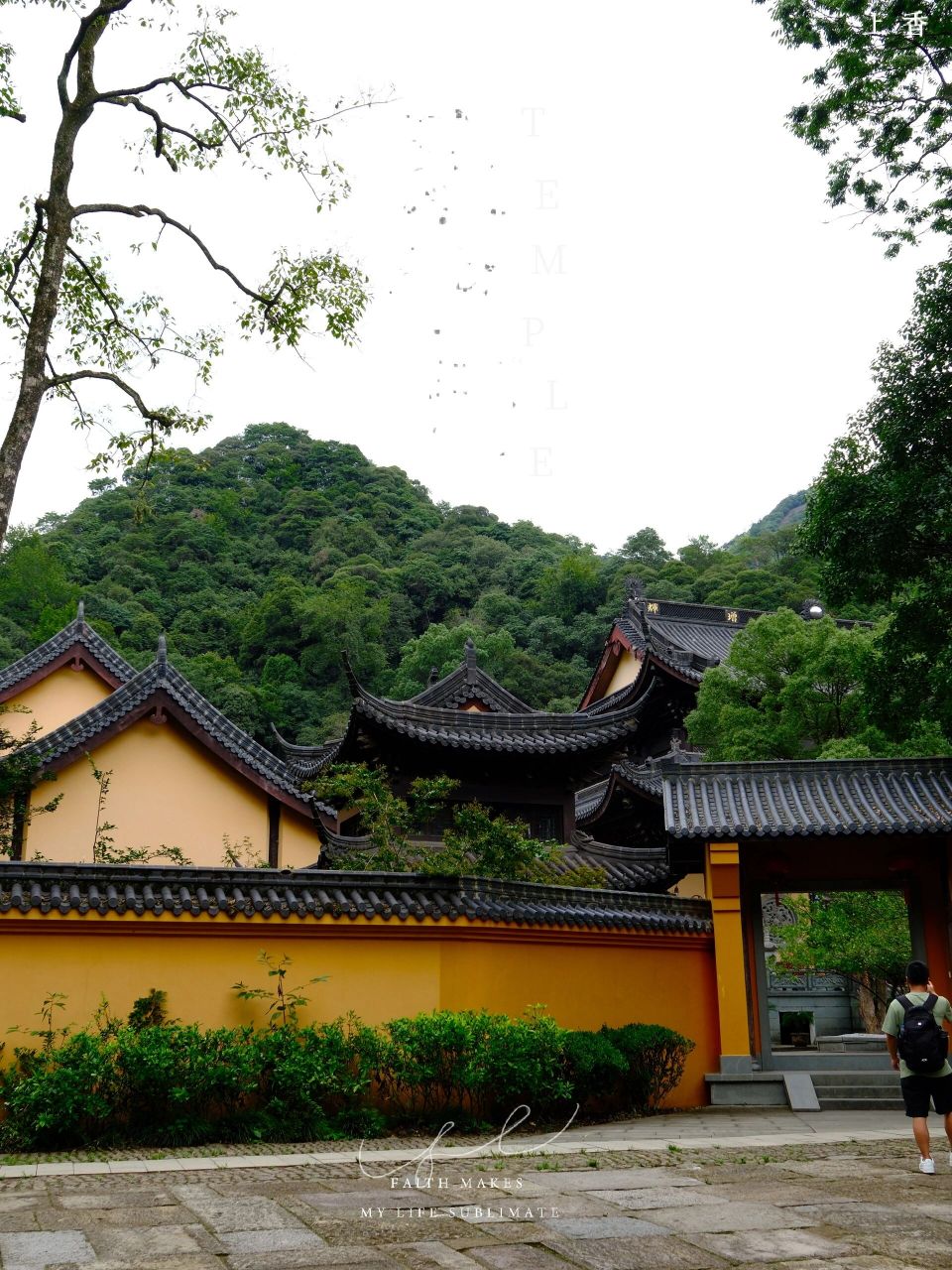 门票50元一张,另外20元船票(平板船),如果你想坐快艇,也是20元,但是要