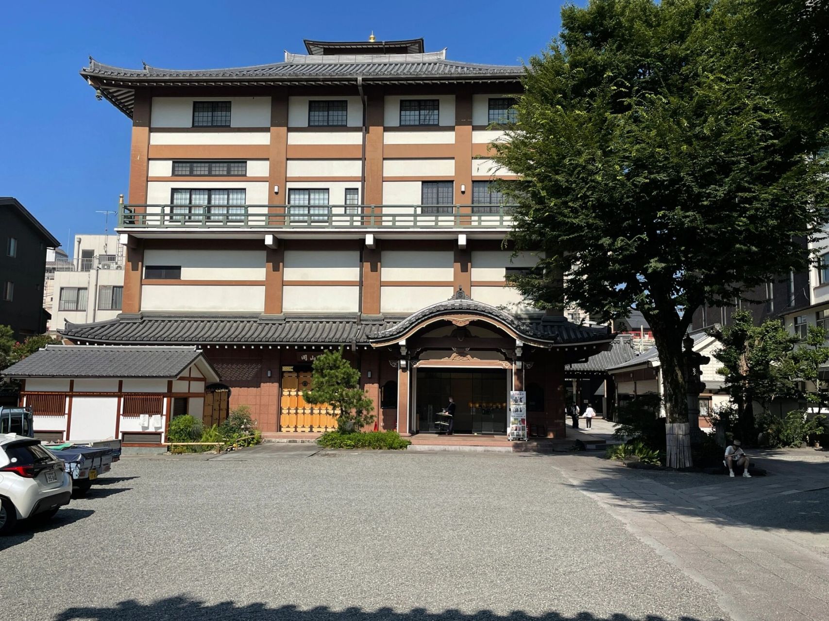 "  本能寺是我在日本旅行的第一个景点.