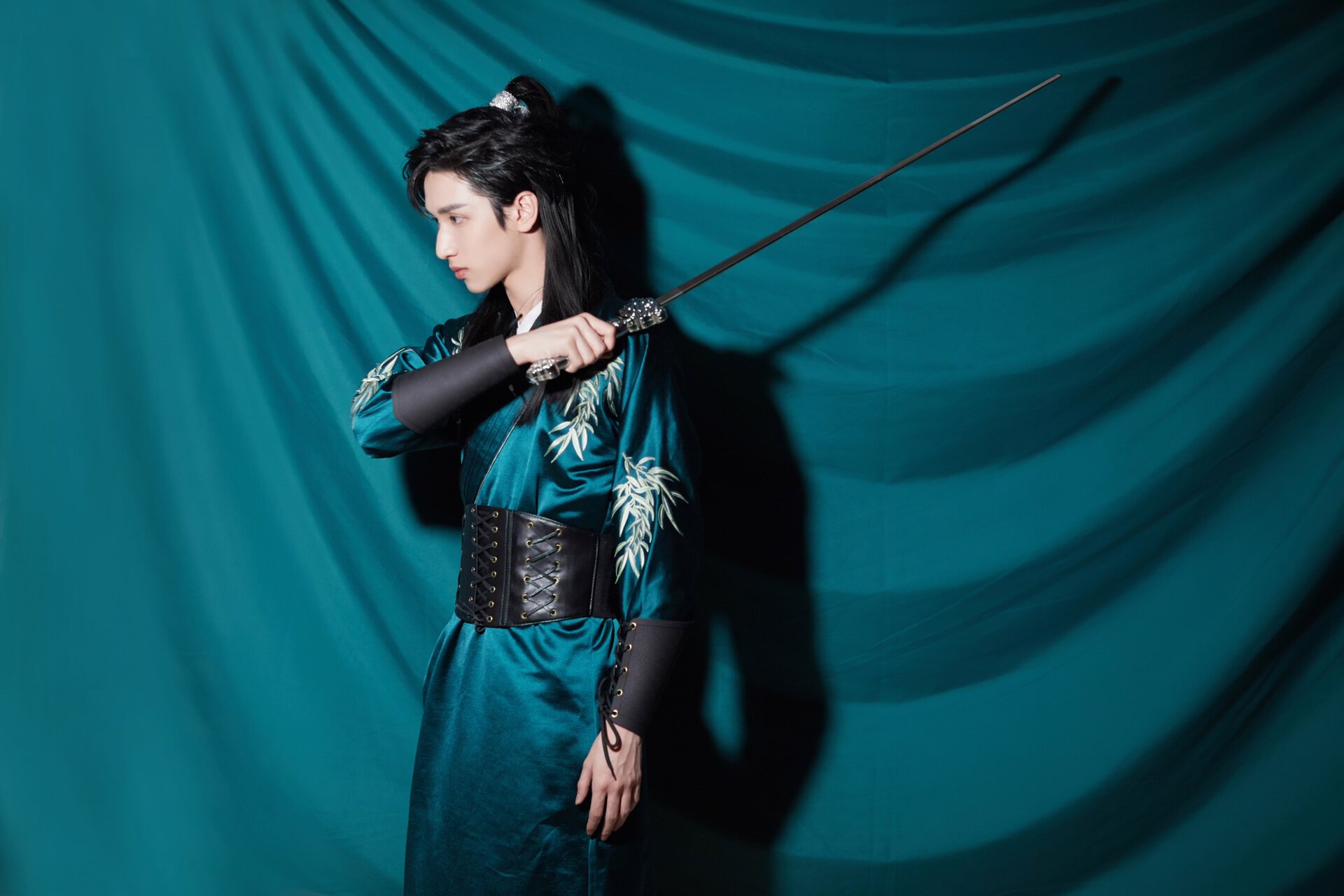 没想到给严浩翔拍的国风写真我会这么喜欢!