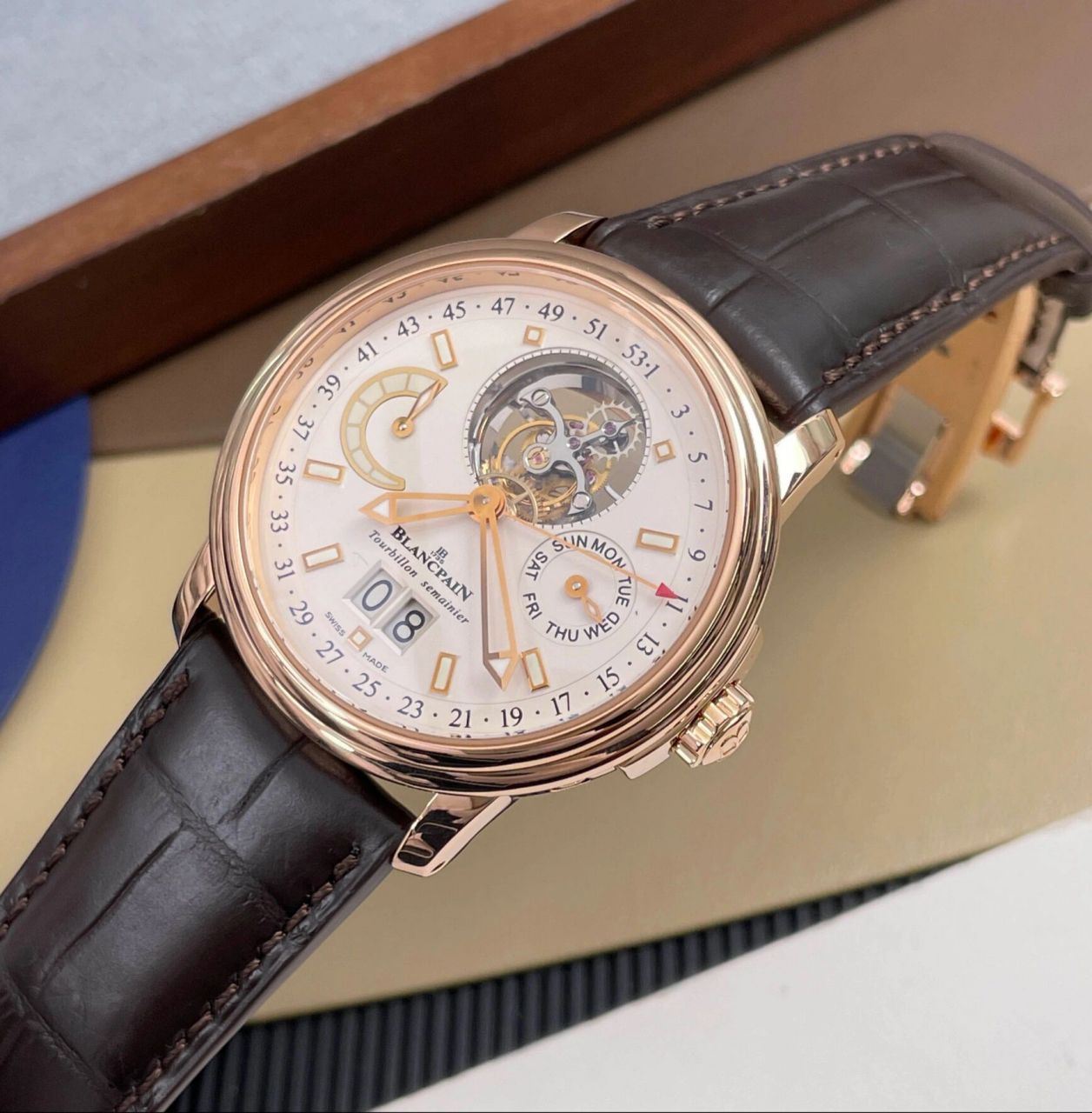 宝珀领袖陀飞轮玫瑰金手动机械男表 宝珀陀飞轮 领袖系列18k玫瑰金