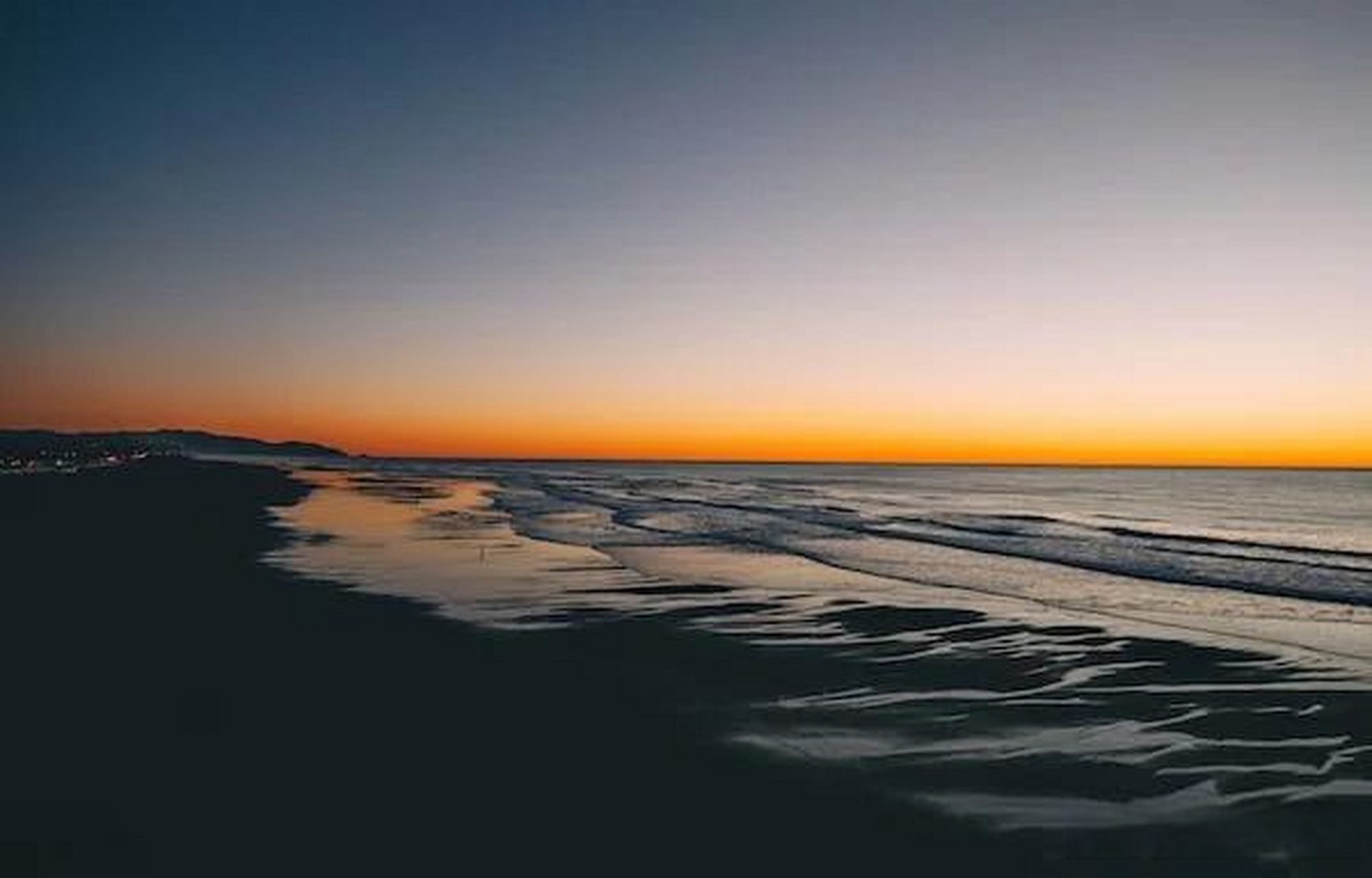 心态平和的重要性:维持内心平静  在今天的快节奏生活中,保持一个平静