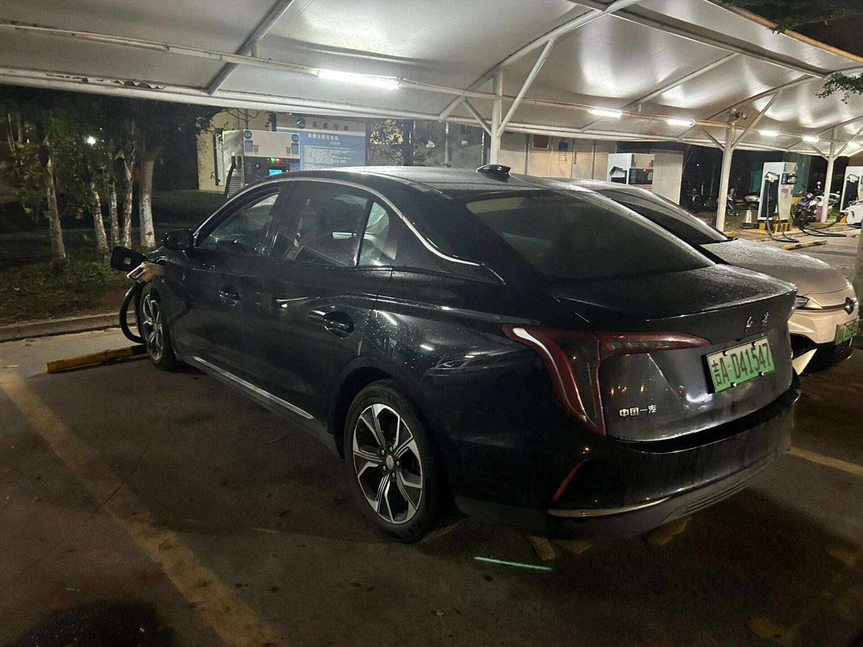 用车体验:桐叶租车红旗eqm5 用车体验之:2021款红旗eqm5四座(t3版)431