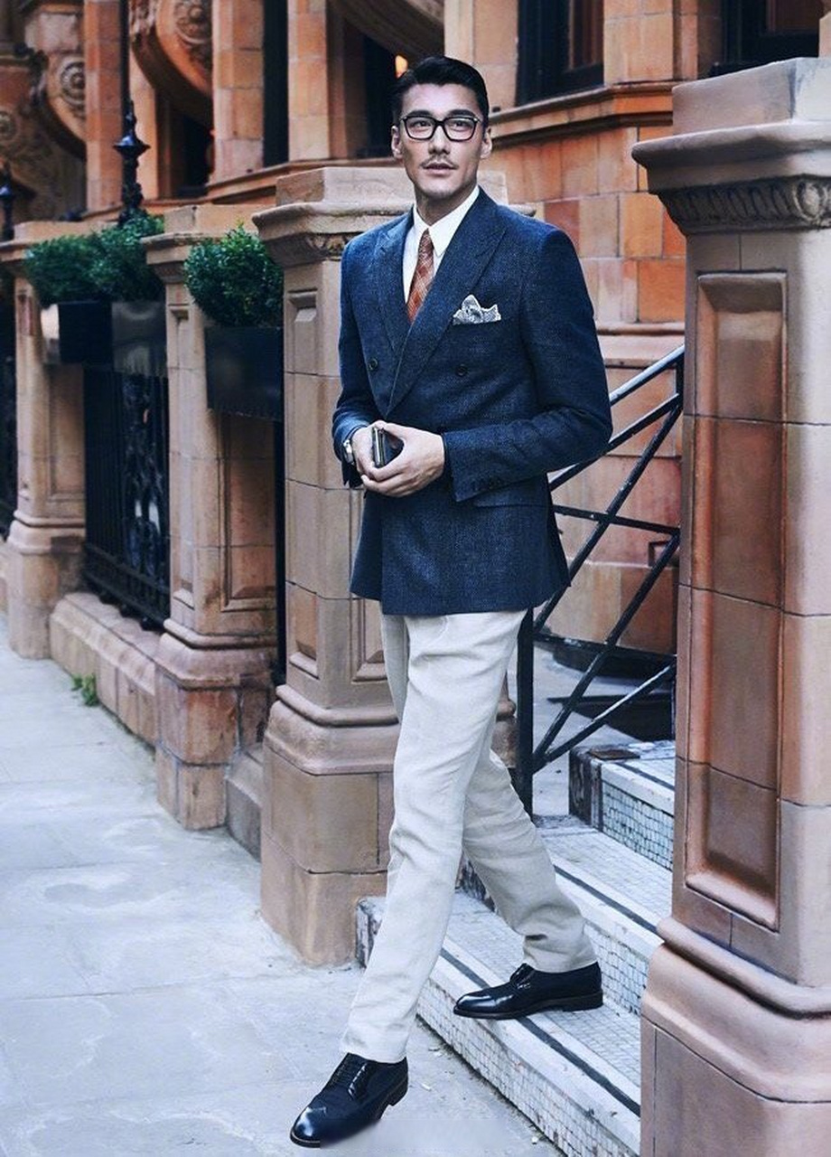 胡兵嘴歪的原因#胡兵晒童年照,小时候也太可爱了吧,胡大哥也是河行