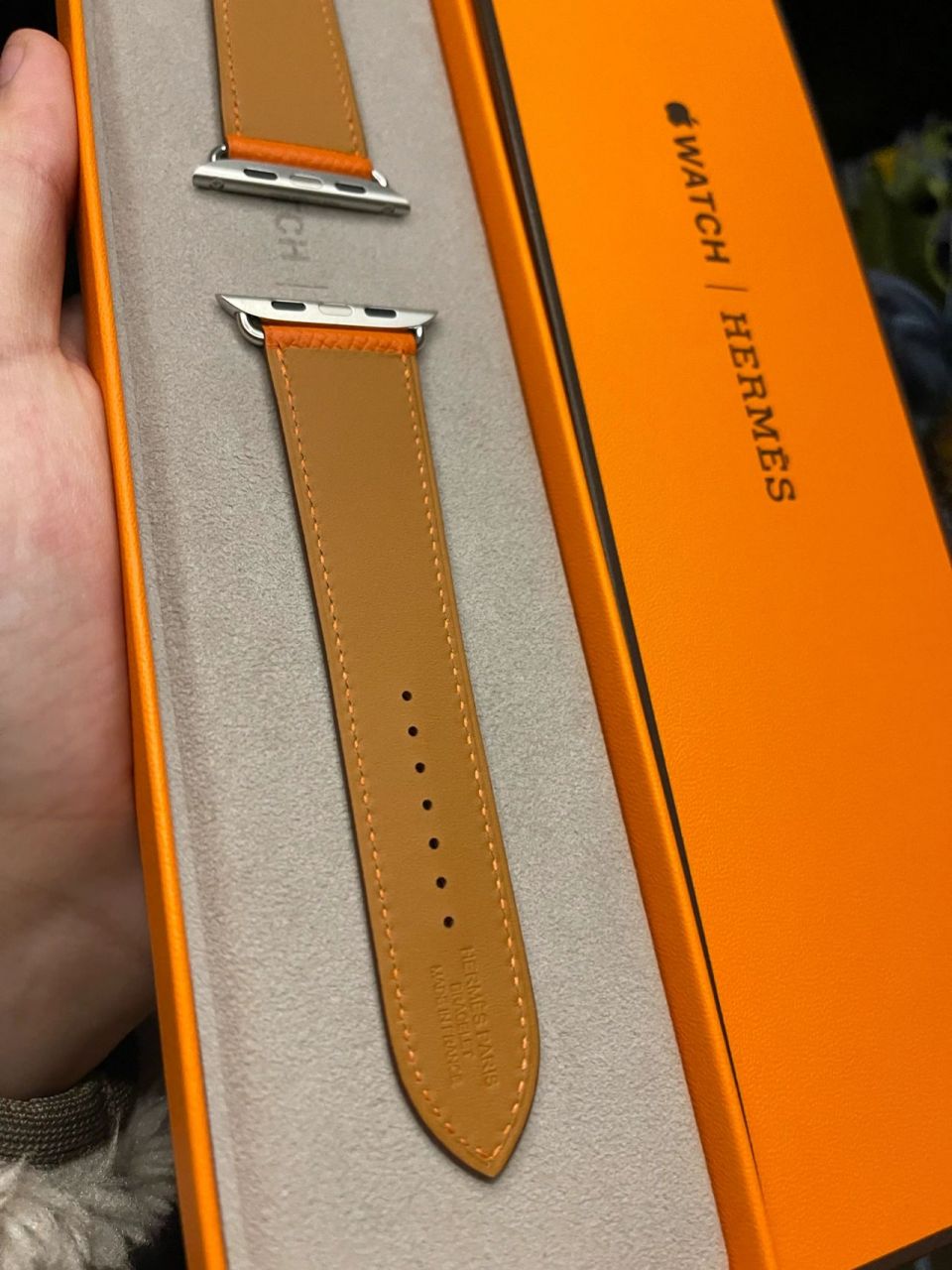 apple watch爱马仕荔枝皮橘色表带45mm 荔枝皮也有叫掌纹的 是因为