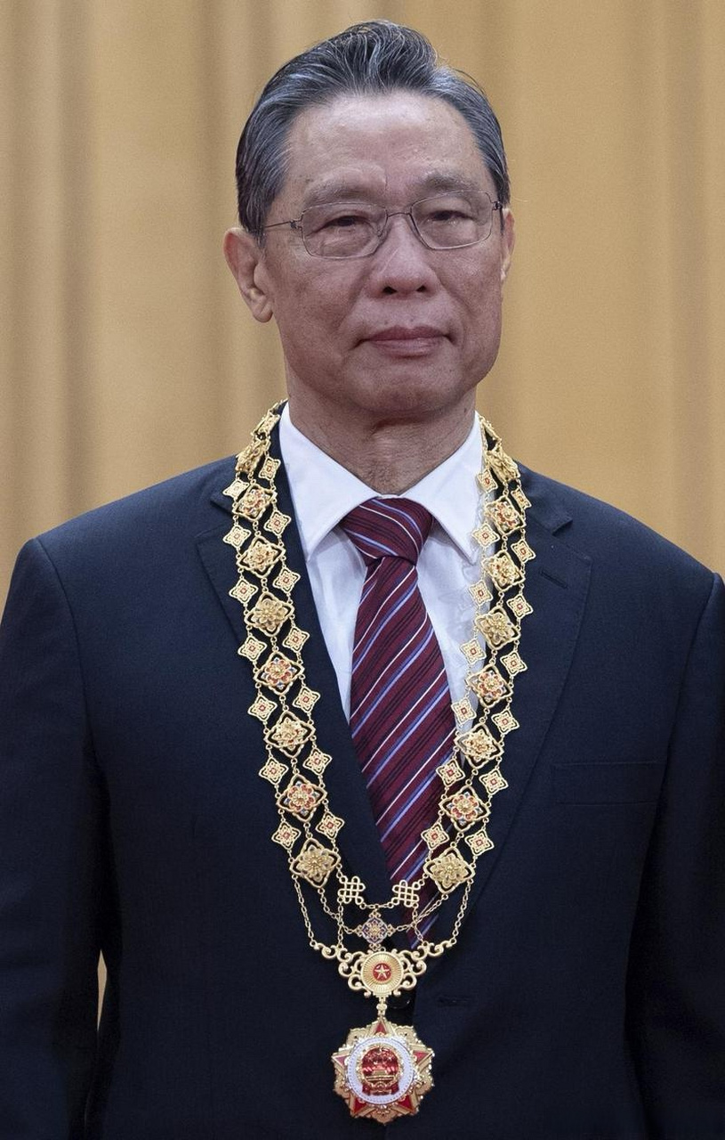 钟南山,03年非典逆行救援,我深受他的影响报考了广州医科大学,钟南山