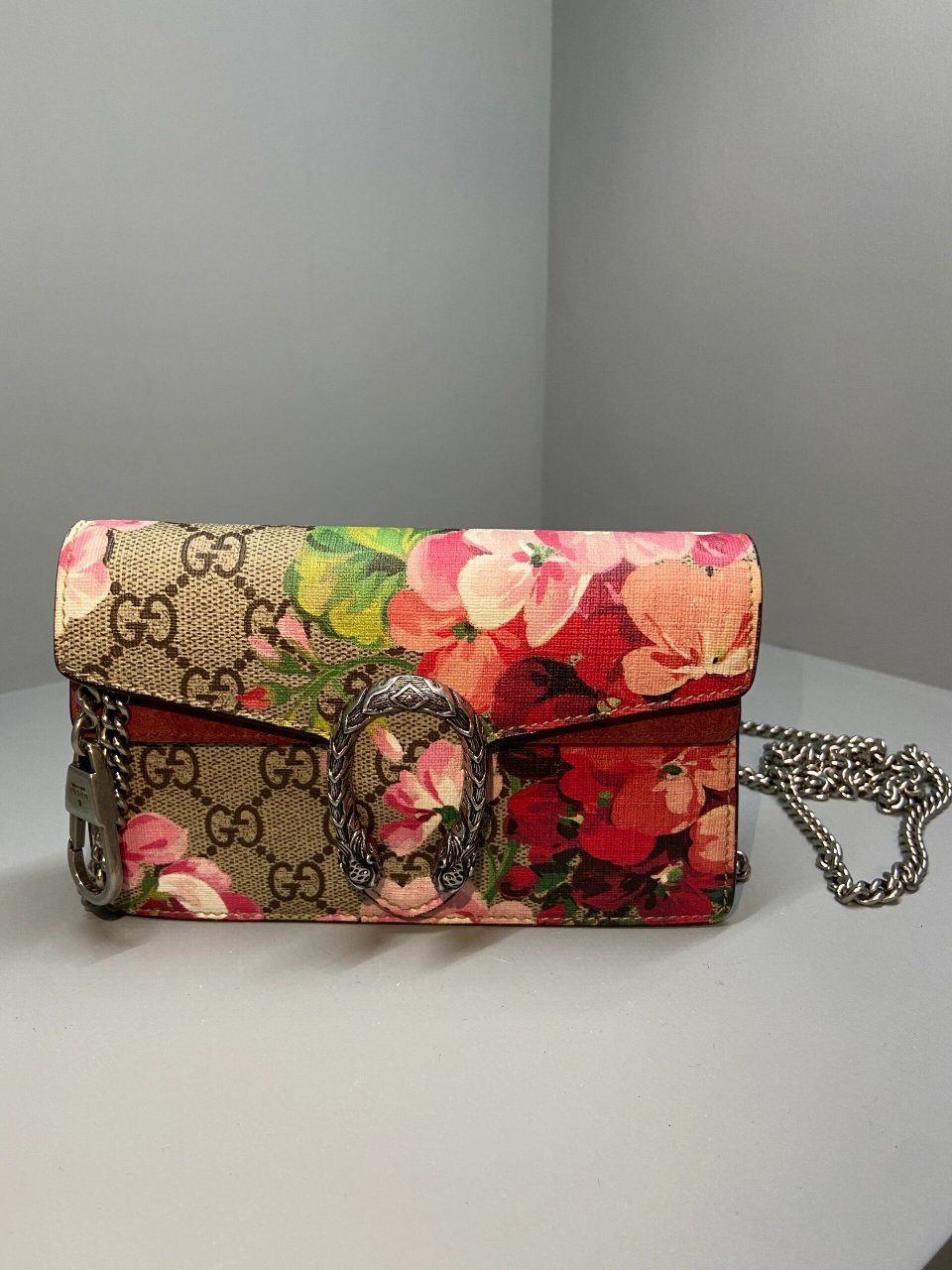 gucci天竺葵花卉迷你酒神包 闲置95新 酒神mini 链条包 包型硬挺不