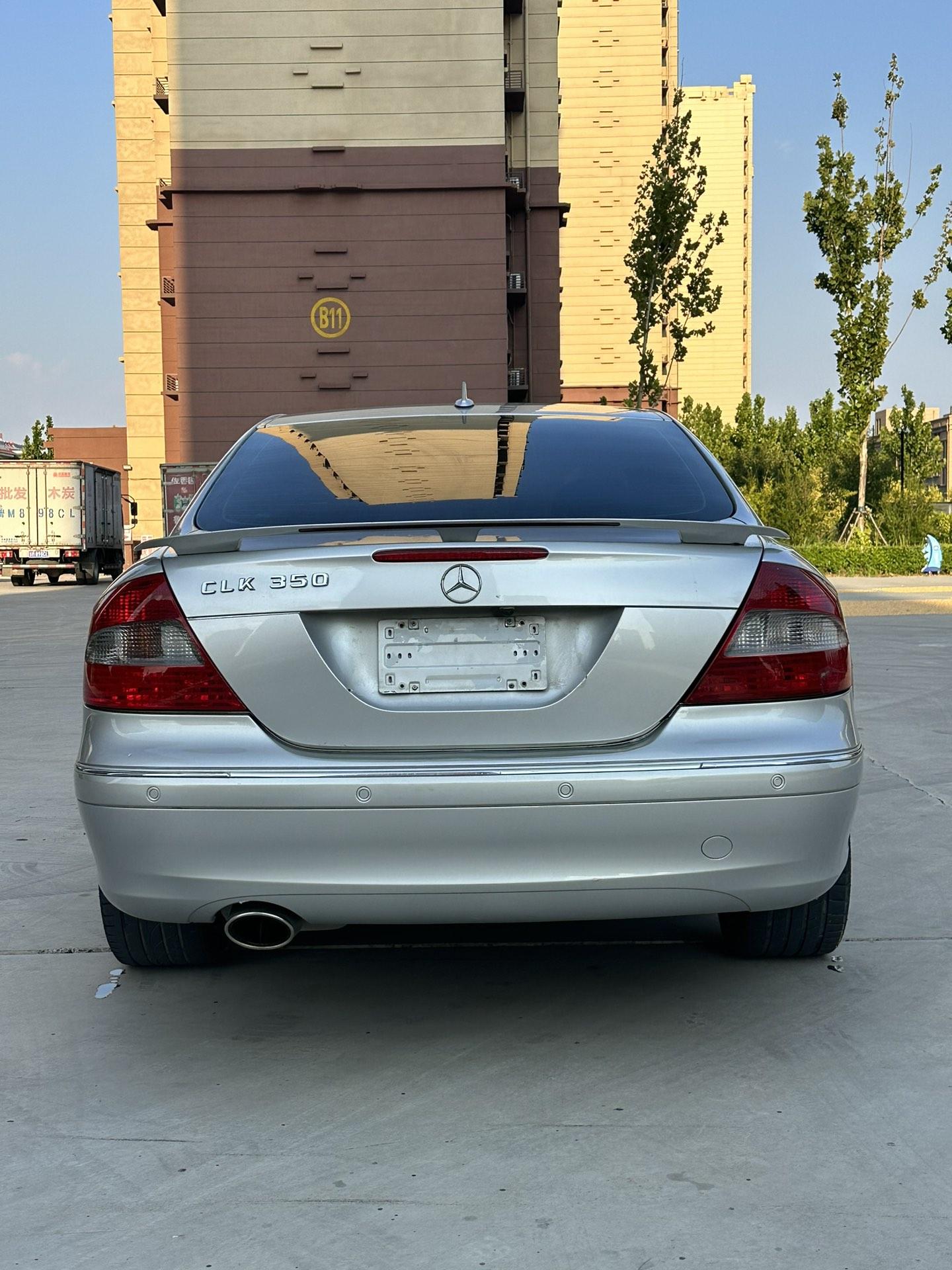 奔驰280se图片