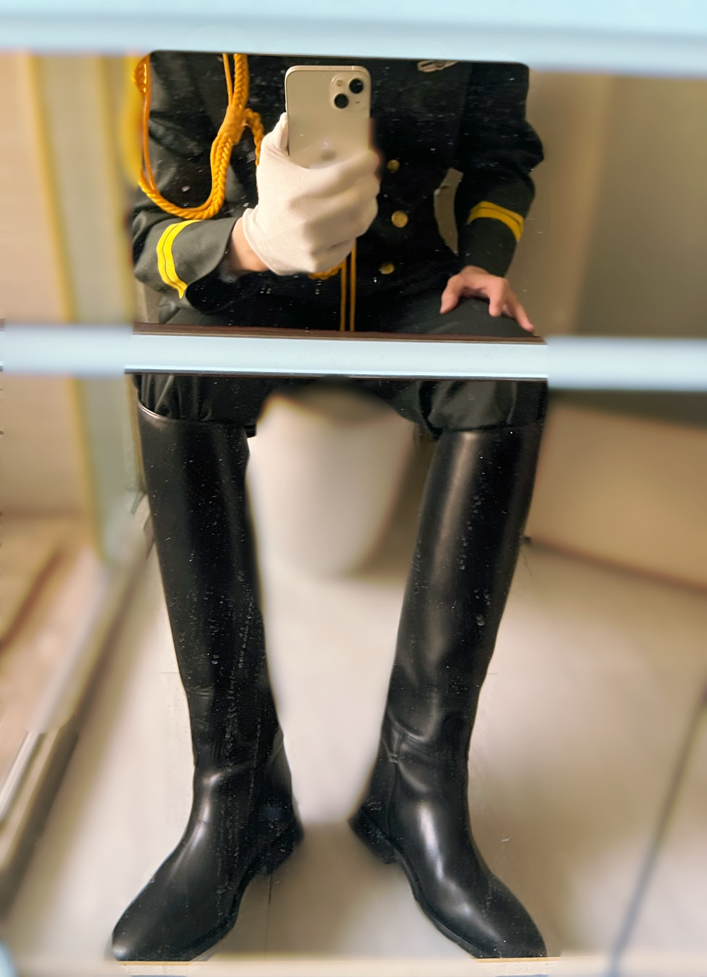 制服马靴
