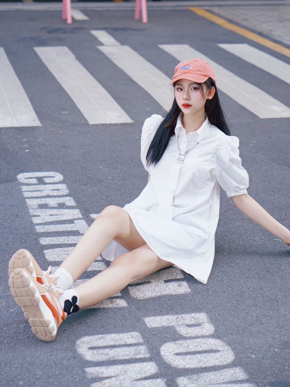 hogan猫爪老爹鞋也太好看了叭 很多明星,女团都在穿 鞋子猫爪造型设计