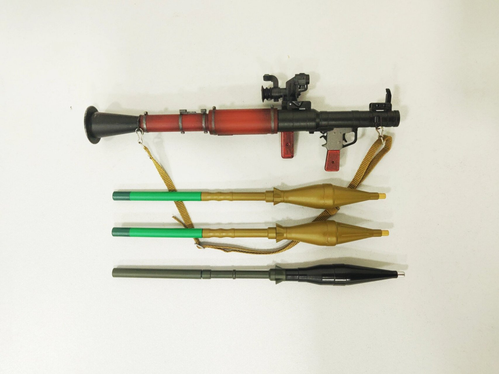 泰裤辣-rpg火箭筒 大名鼎鼎的rpg火箭筒,经久不衰,看到她你想起了什么