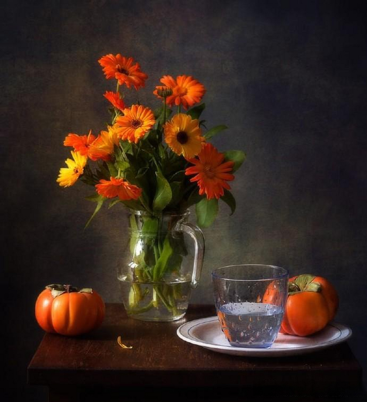 【花果主题静物摄影作品】 摄影师:nataly С 充电啦,新学期