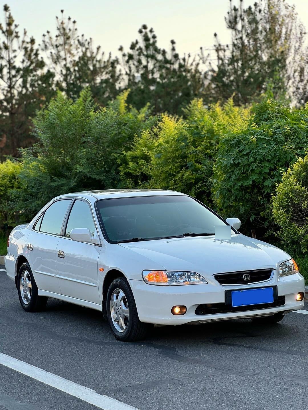 本田雅阁cg5,六代车型于1999年至2002年间问世,见证了中国汽车历史的