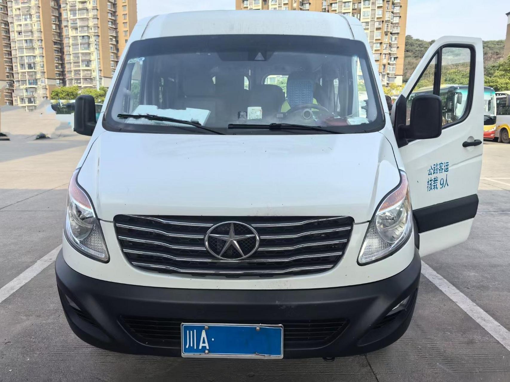 2021年12月上户9座江淮客车出售.柴油发动机.国6排放.公路客运.