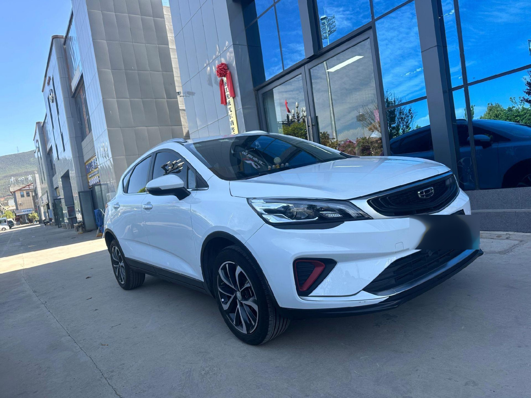 2021年5月上牌吉利帝豪gs,排量1.