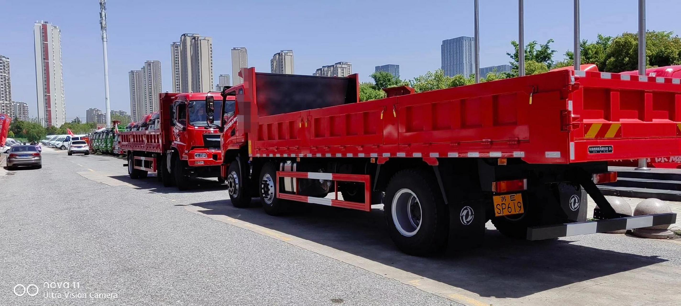 东风拓行18吨,25吨,31吨自卸车系列 180/200/220/245/270/350马力