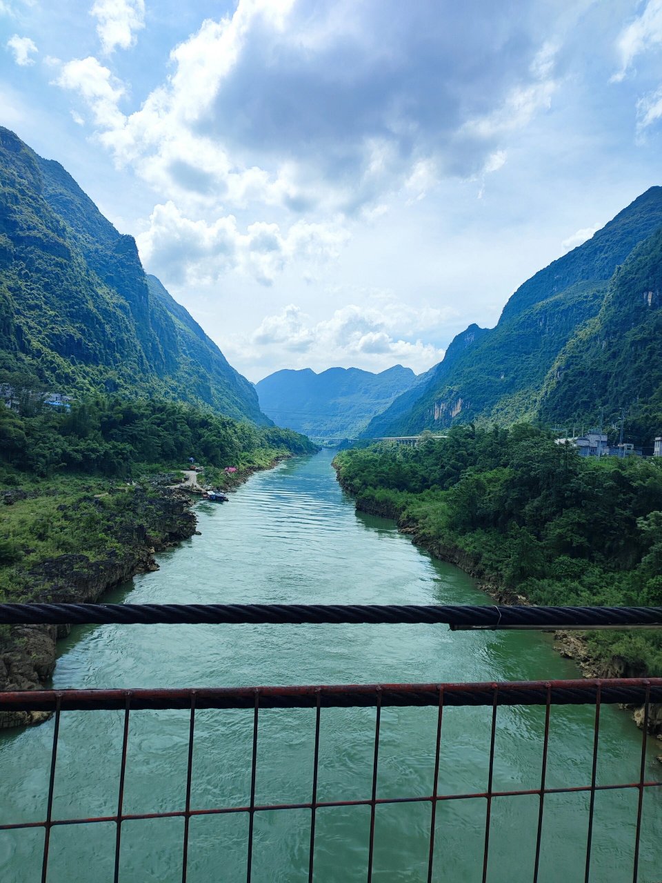 钦州十万大山图片