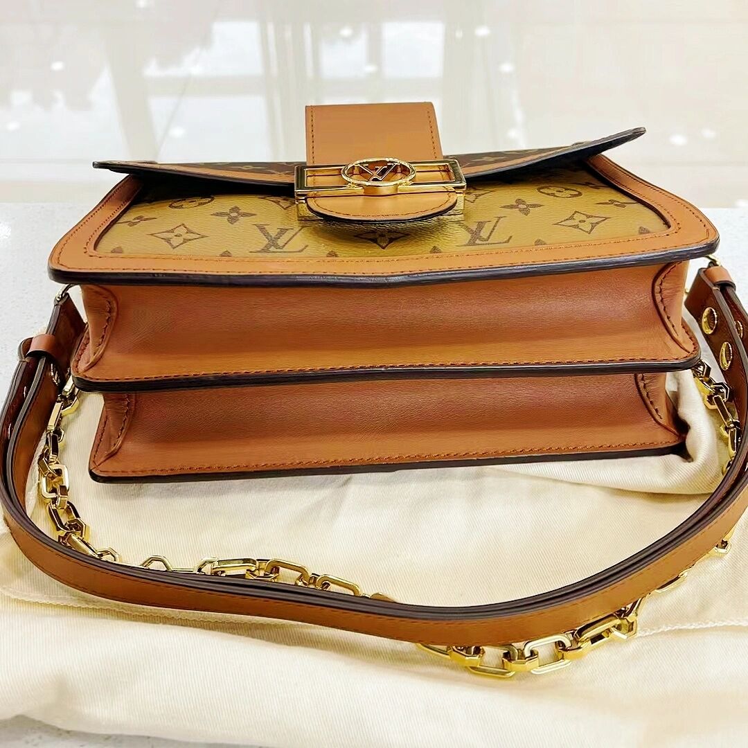 lv达芙妮中号一款大气且百搭的包包 lv达芙妮中号一款大气且百搭的