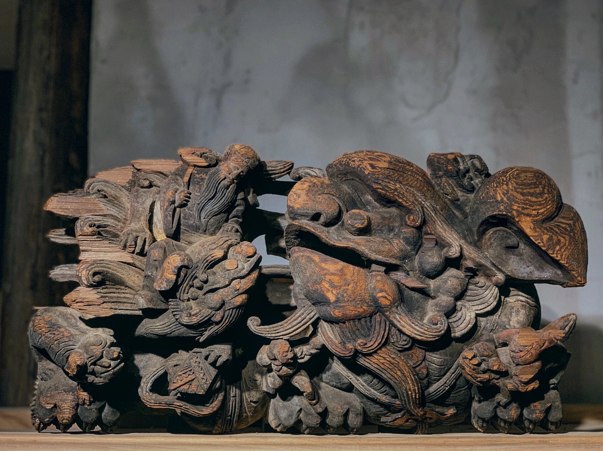 清代木雕狮子 / 五世其昌