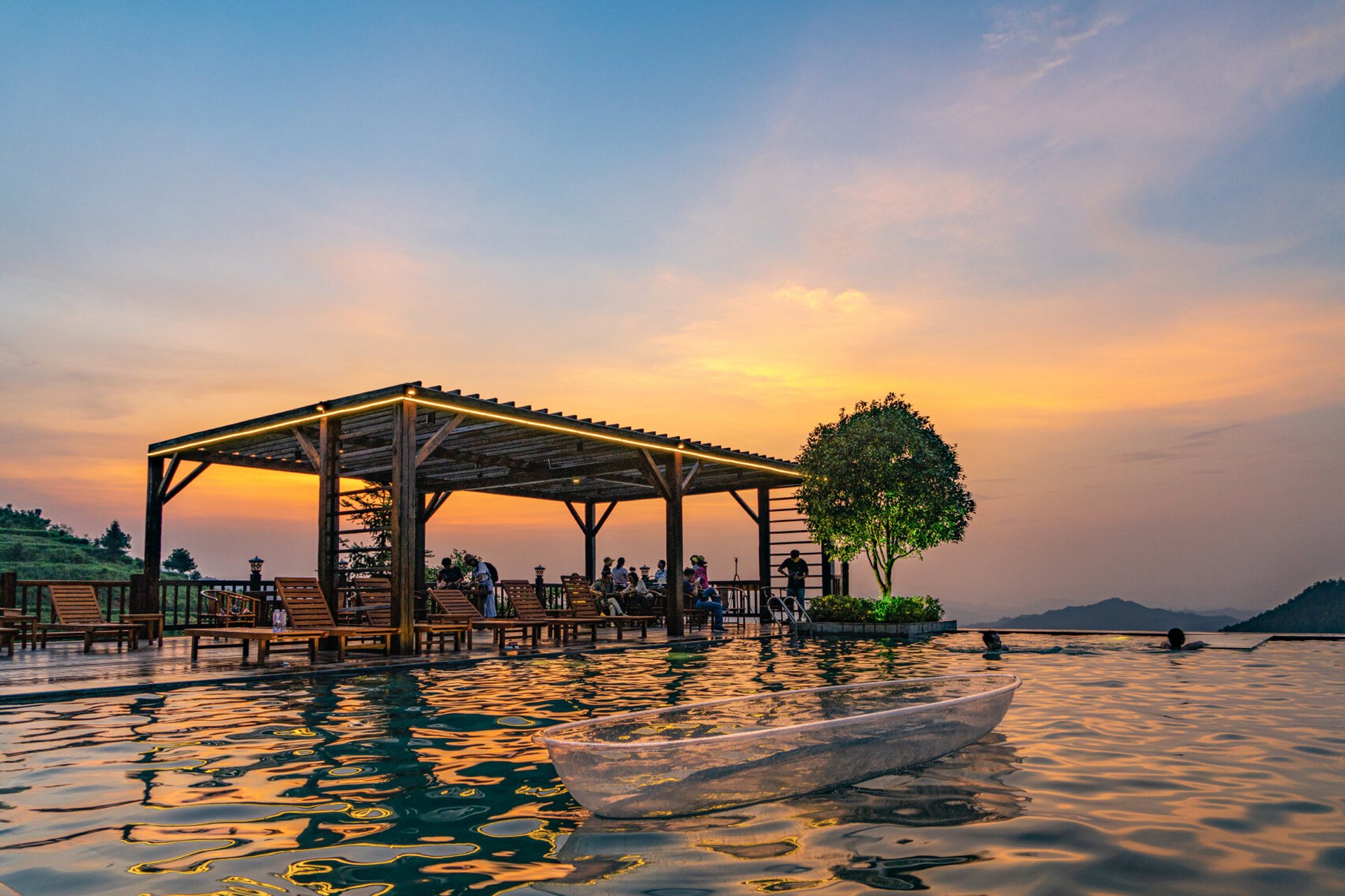 广东江西绝美度假圣地丨龙南虔心小镇 小镇被大自然包围,占地10万亩