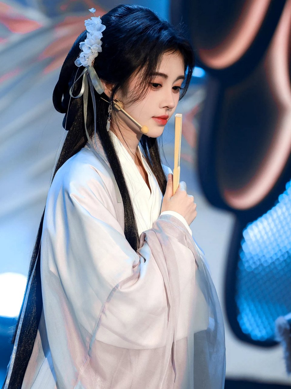 鞠婧祎# #鞠婧祎舞台# #鞠婧祎游山恋# #汉服美人图鉴