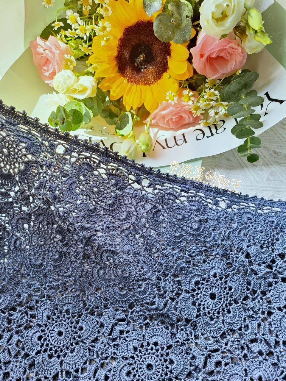 绒花~钩针拼花短款上衣(附图解)  针号:广牌1.