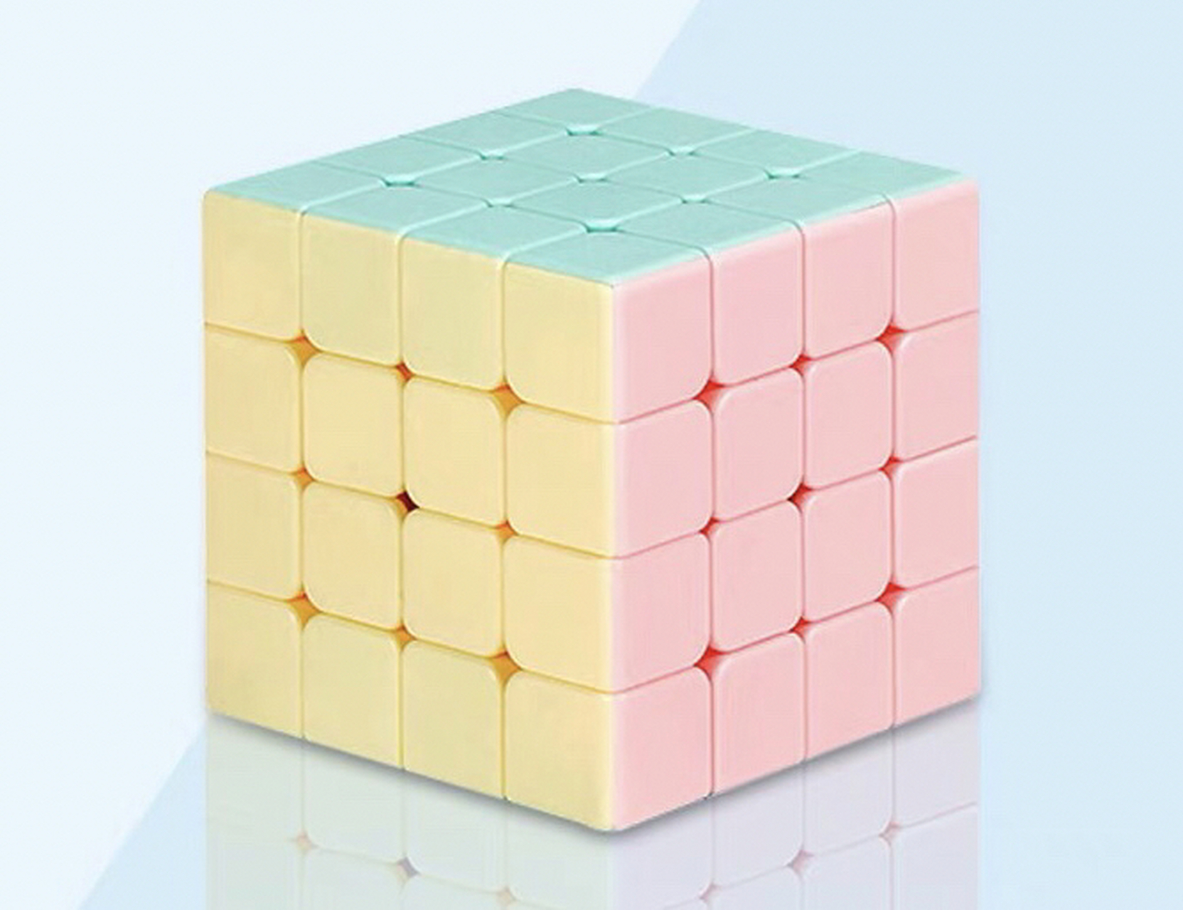 四阶魔方还原 上面是黄色 粉,蓝,橘,绿 下白 第一步:拼好中心块 第二