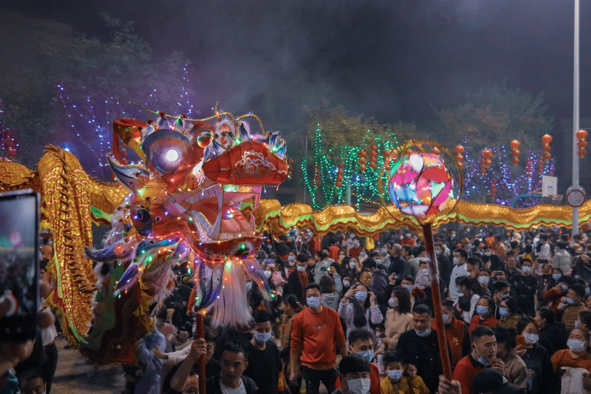 元宵惠东吉隆舞龙 又是追93的一晚